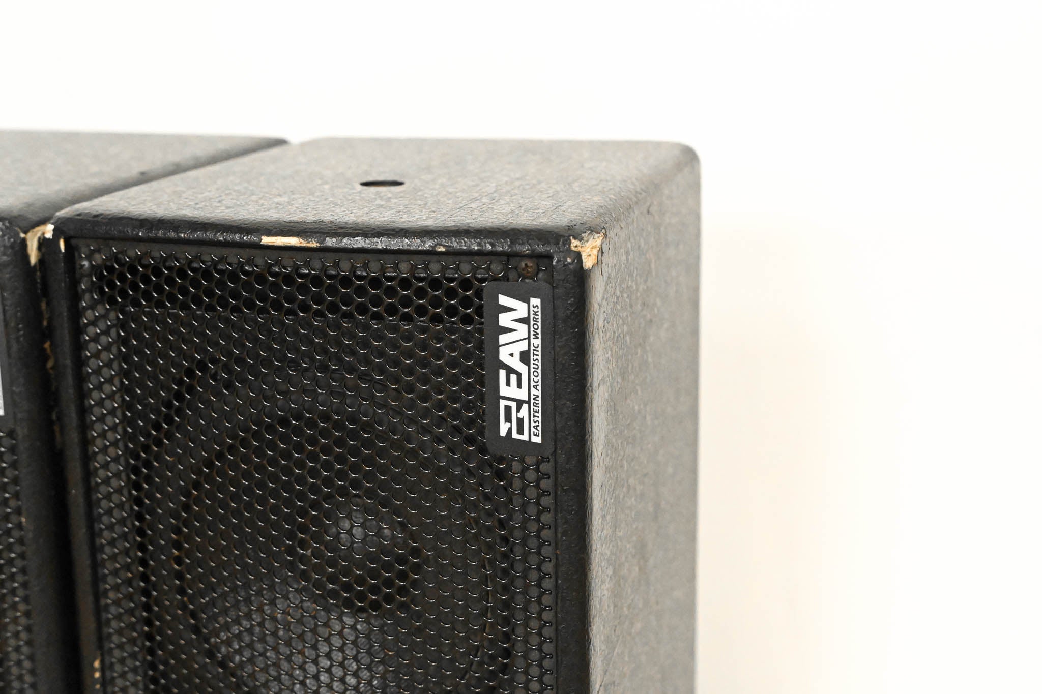 EAW UB52 Two-Way Full-Range Loudspeaker (PAIR)