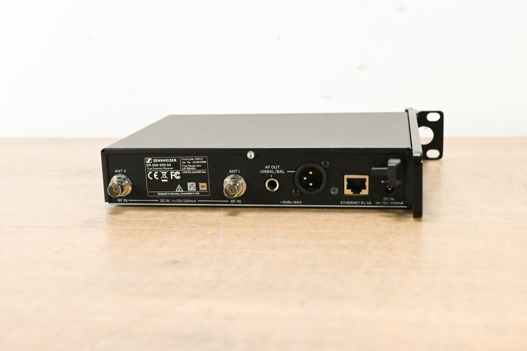 Sennheiser EW 500 G4-935 Handheld Microphone System - AW+ Band (NO PSU)
