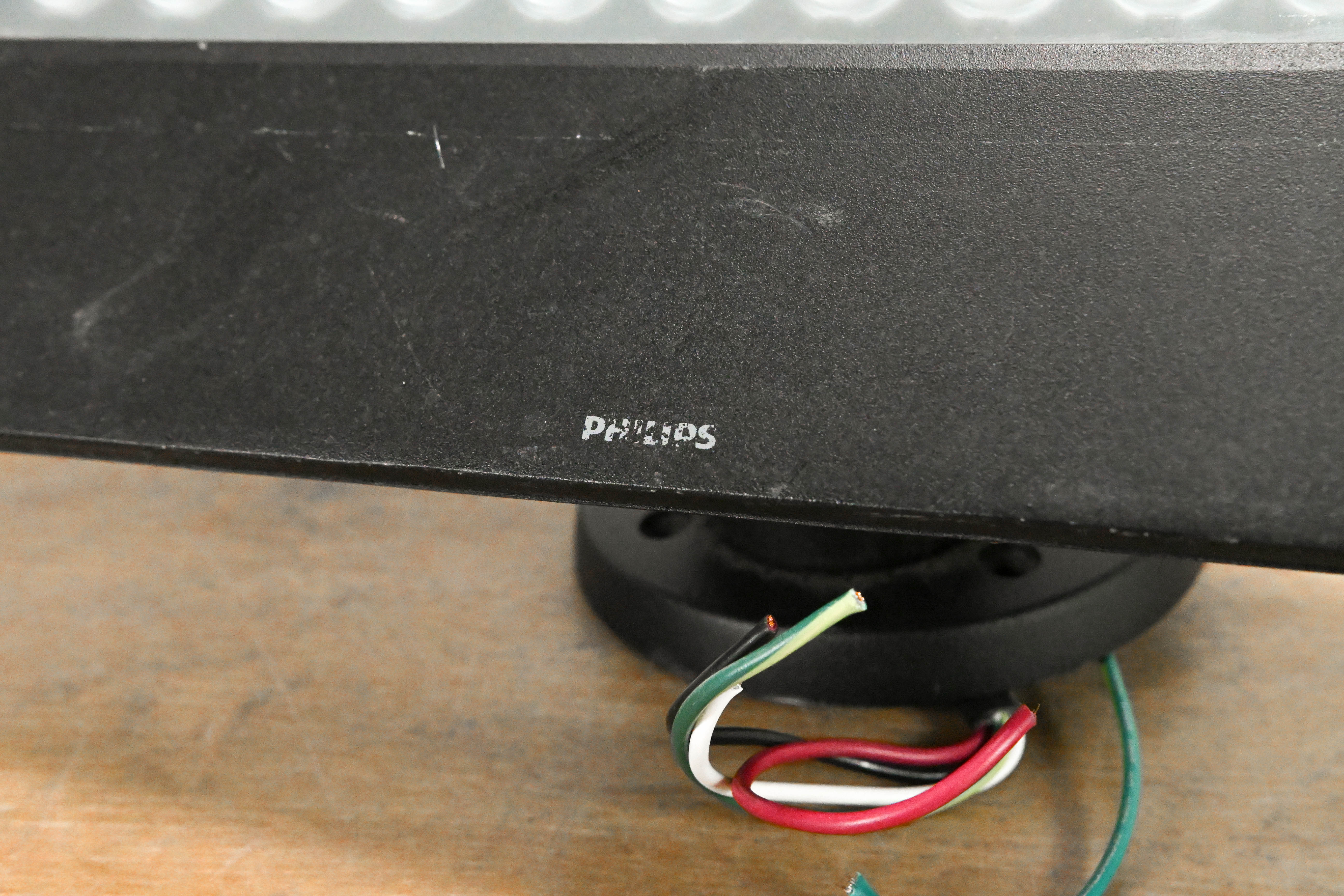 Philips iW Blast12 Powercore Frosted Lens LED Fixture