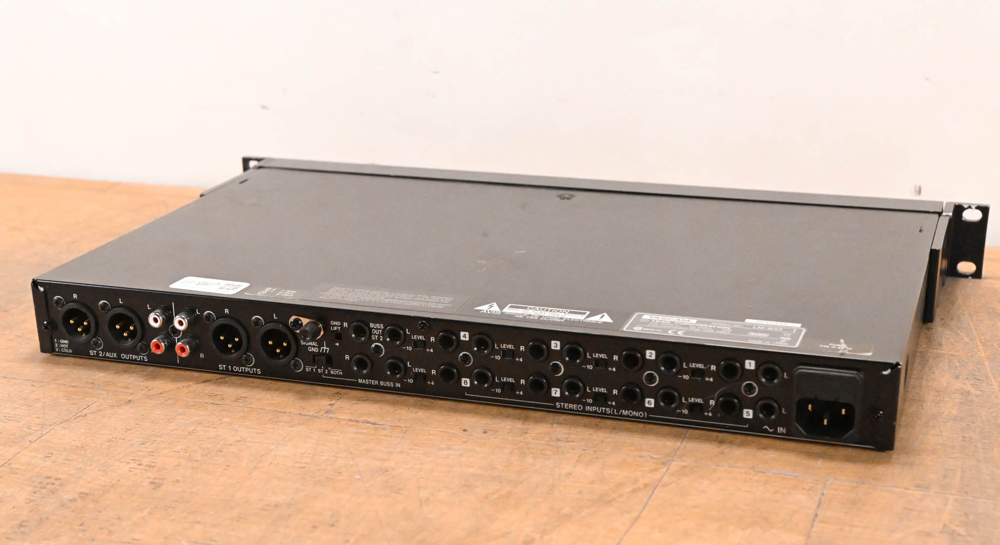 TASCAM LM-8ST Rackmount Line Mixer