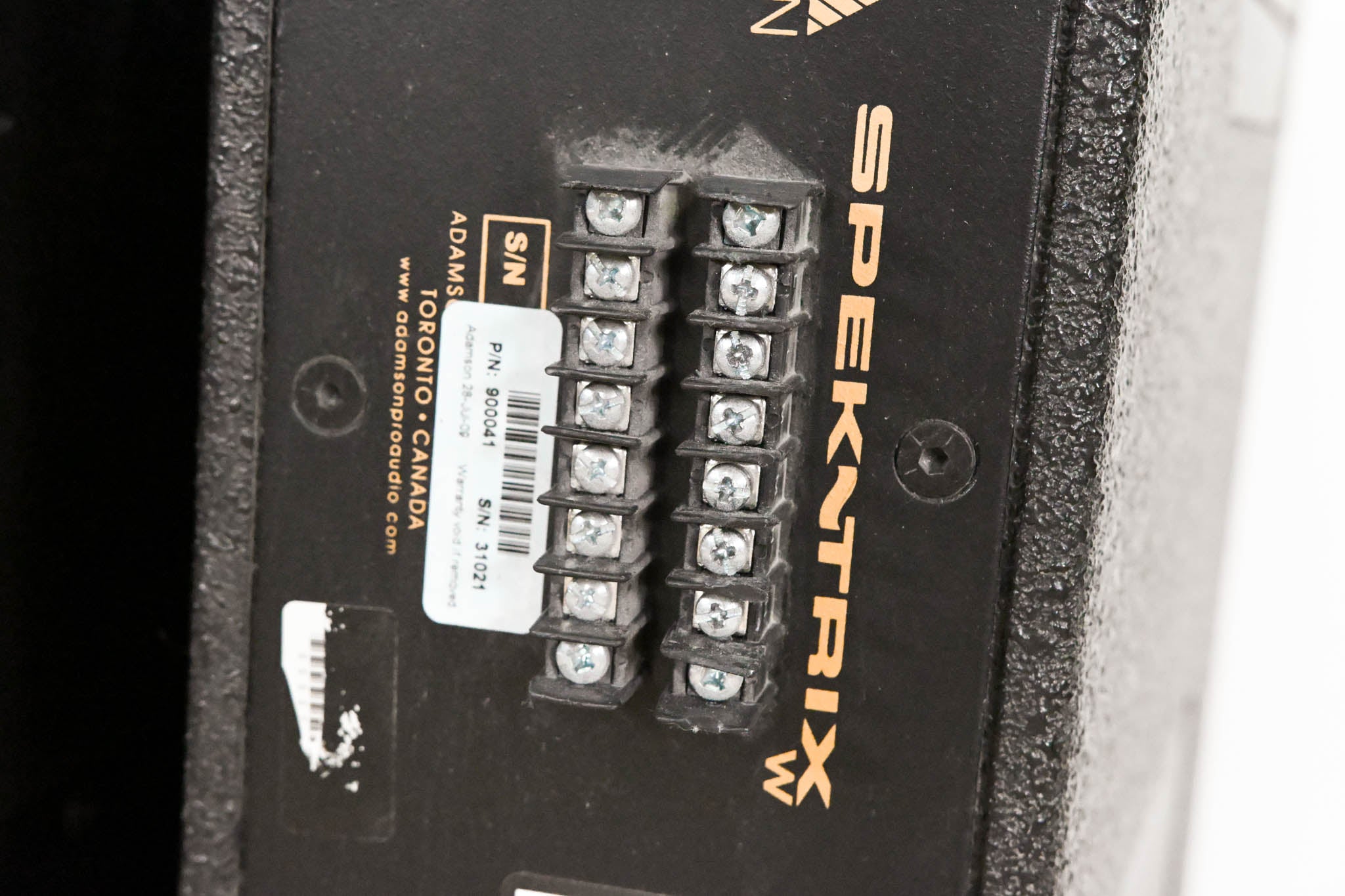 Adamson SpekTrix Wave Wide Angle Vertical Enclosure (PAIR)