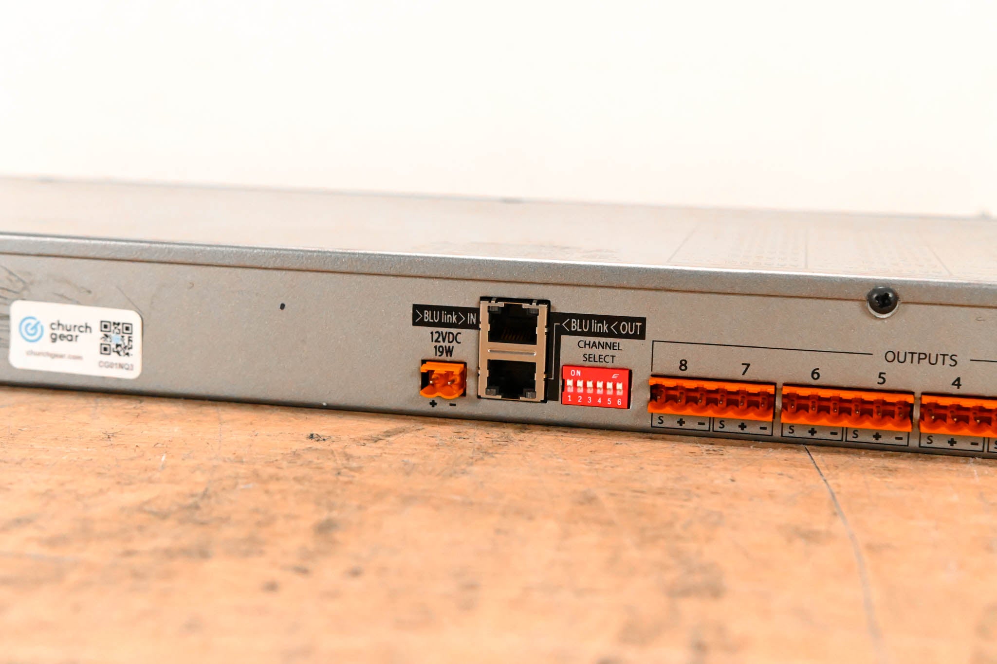 BSS London BLU-BOB2 8-Channel Break-Out Box Output Expander (NO PSU)