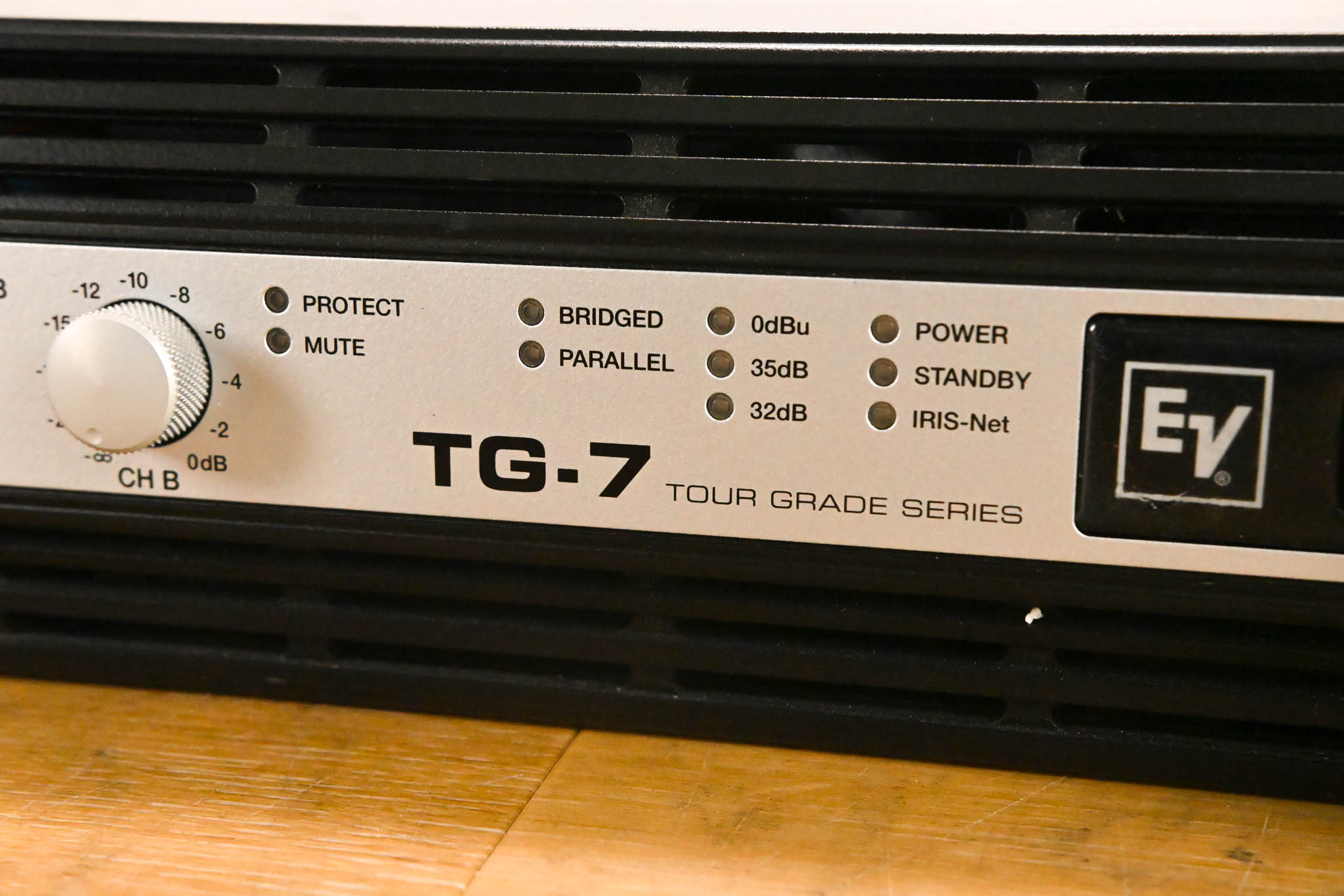 Electro-Voice (EV) TG-7 Tour-Grade Stereo Power Amplifier
