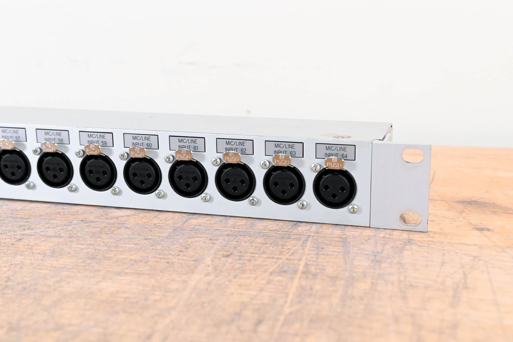 Studer D21m Modular I/O - 16x Mic/Line Inputs to 4x DB25 Connectors