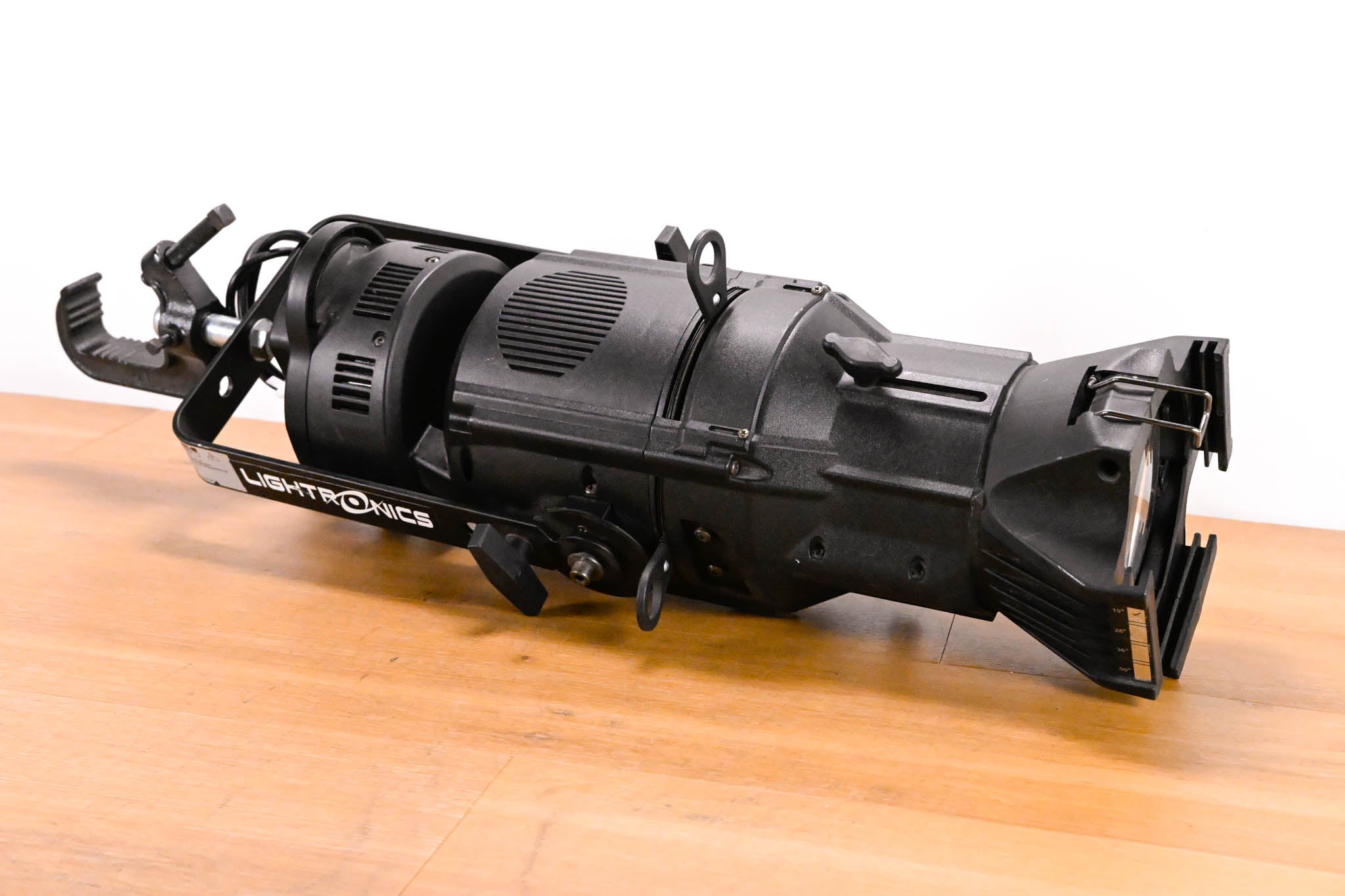 Lightronics FXLE1232 LED Profile Spot 19° LED Ellipsoidal Spotlight