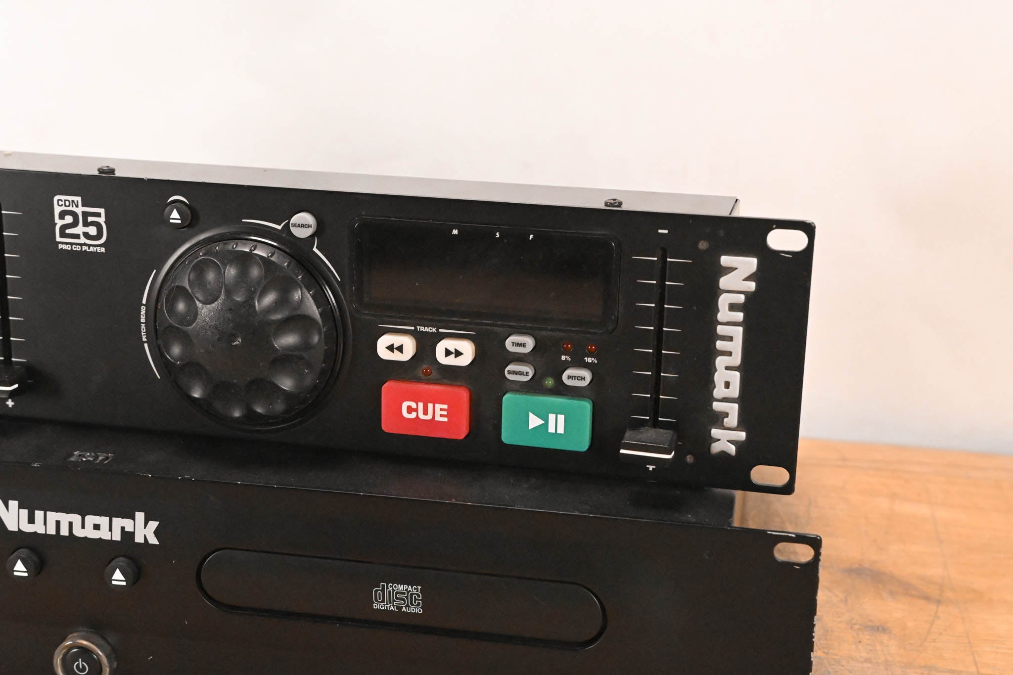 Numark CDN25 Professional Dual CD Player with Controller