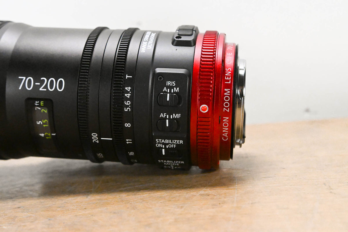 Canon CN-E 70-200mm T4.4 Compact-Servo Cine Zoom Lens (EF Mount)