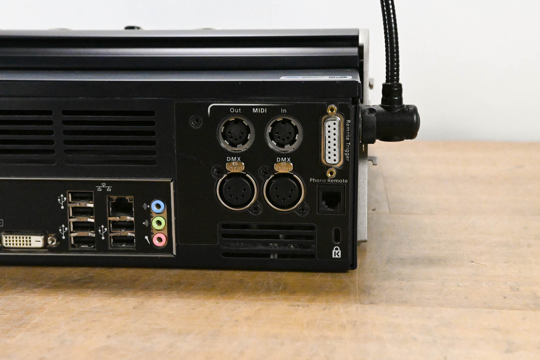 ETC ION 1000 Lighting Console