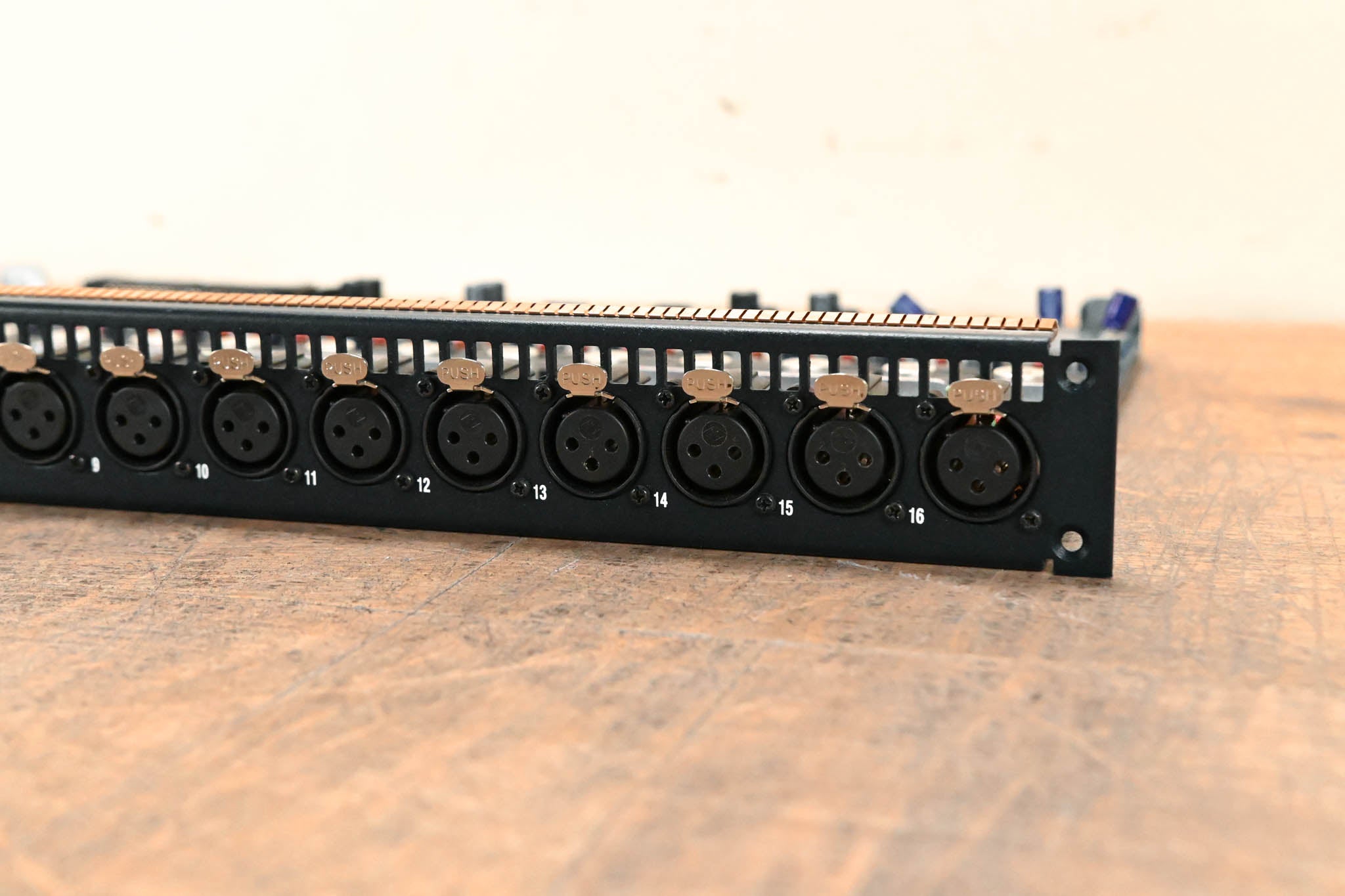 AVID AI16 Analog Input Card for VENUE Mix Rack Systems