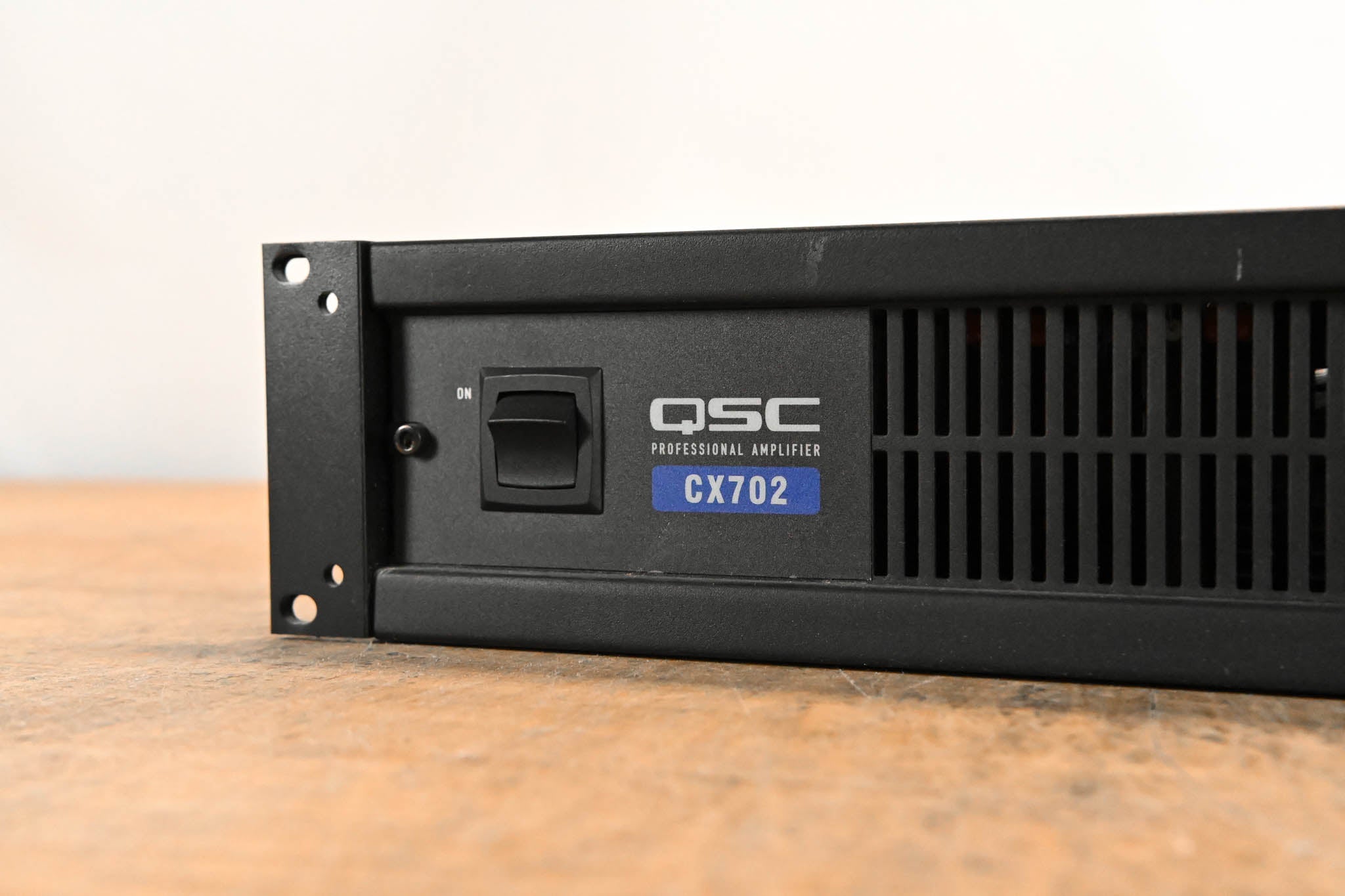 QSC CX702 2-Channel 700W Power Amplifier
