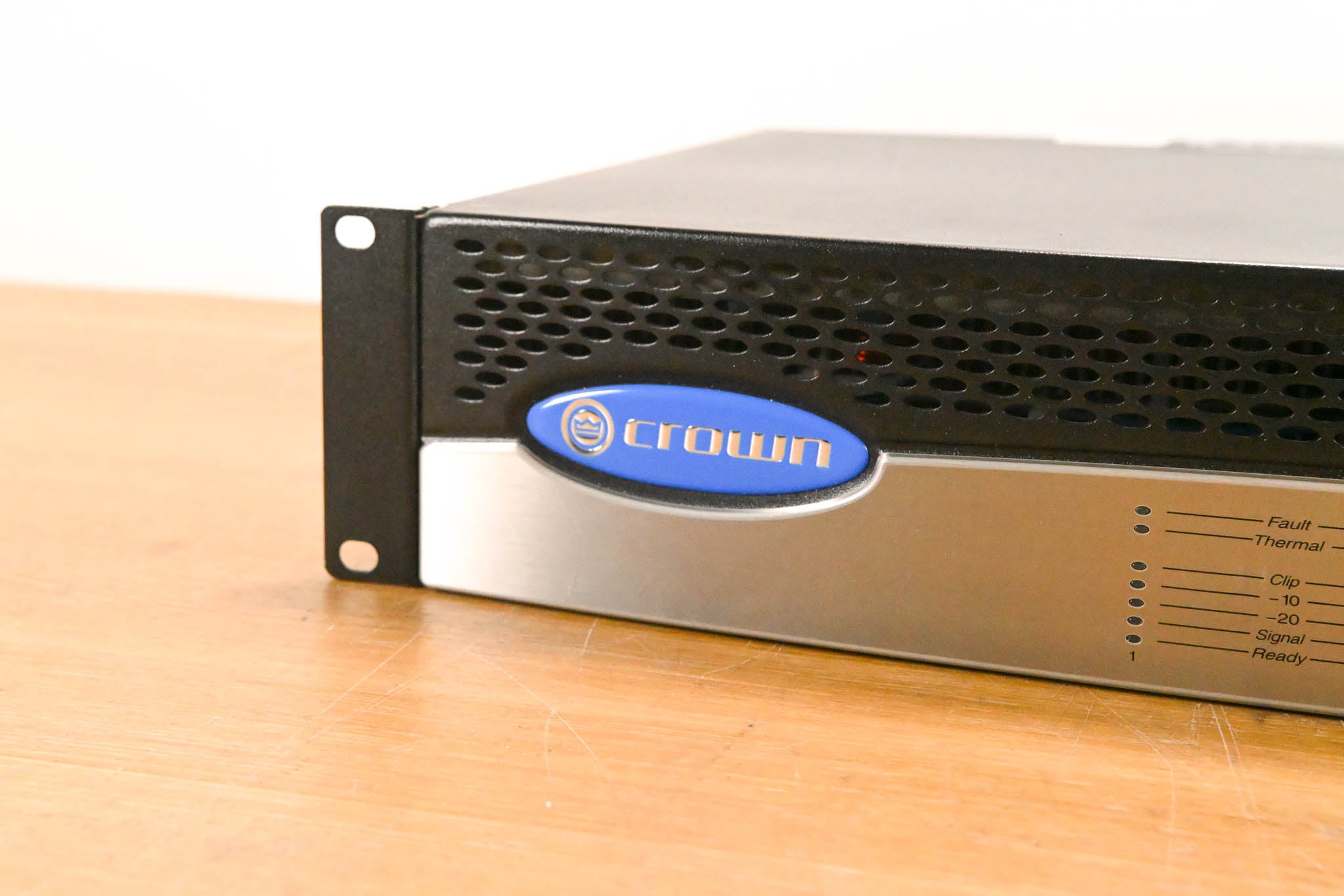 Crown CTs 1200 Two-Channel 600W Power Amplifier