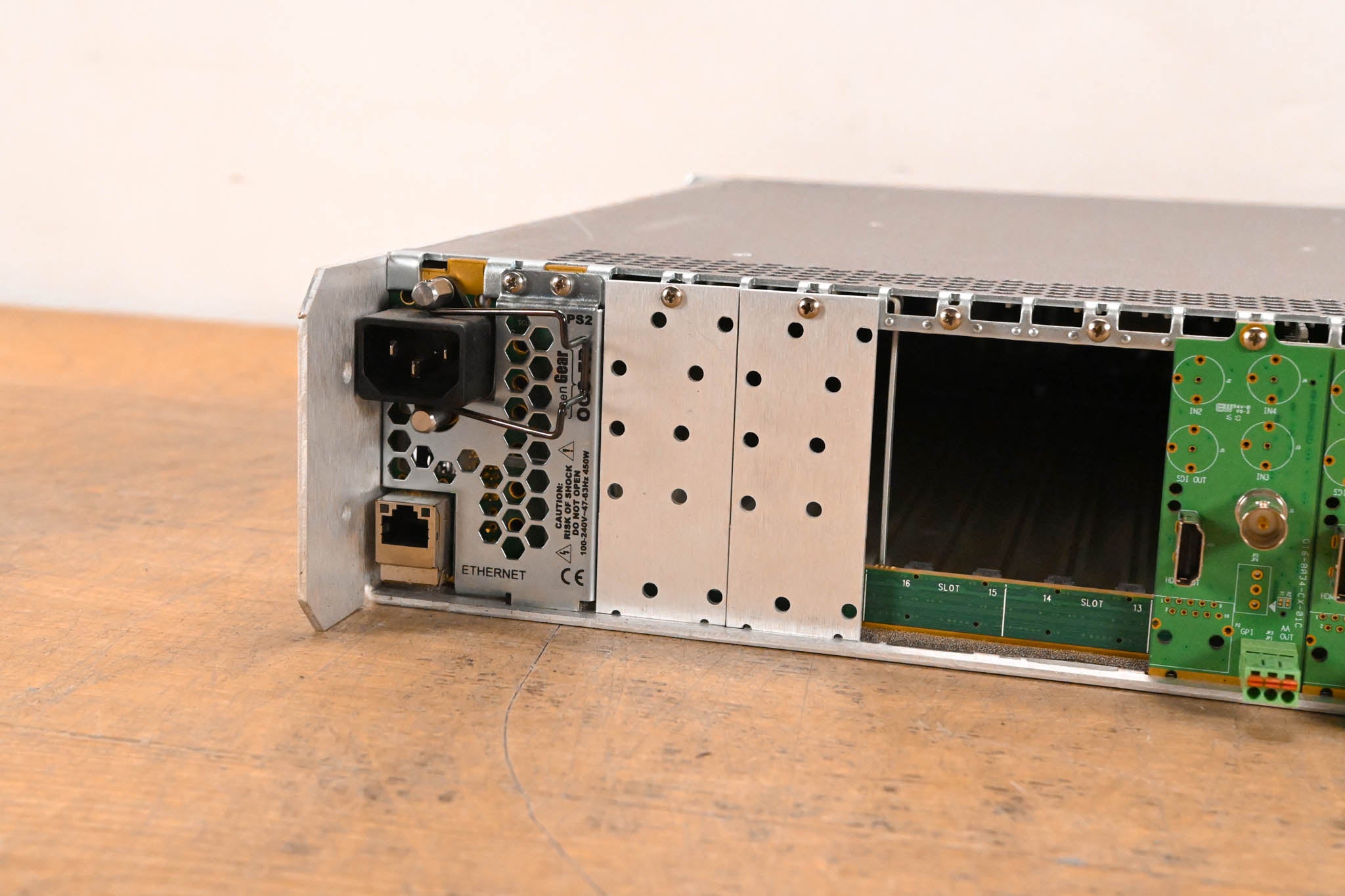 Ross OG3-FR 20-Slot openGear 3.0 Frame with Cards