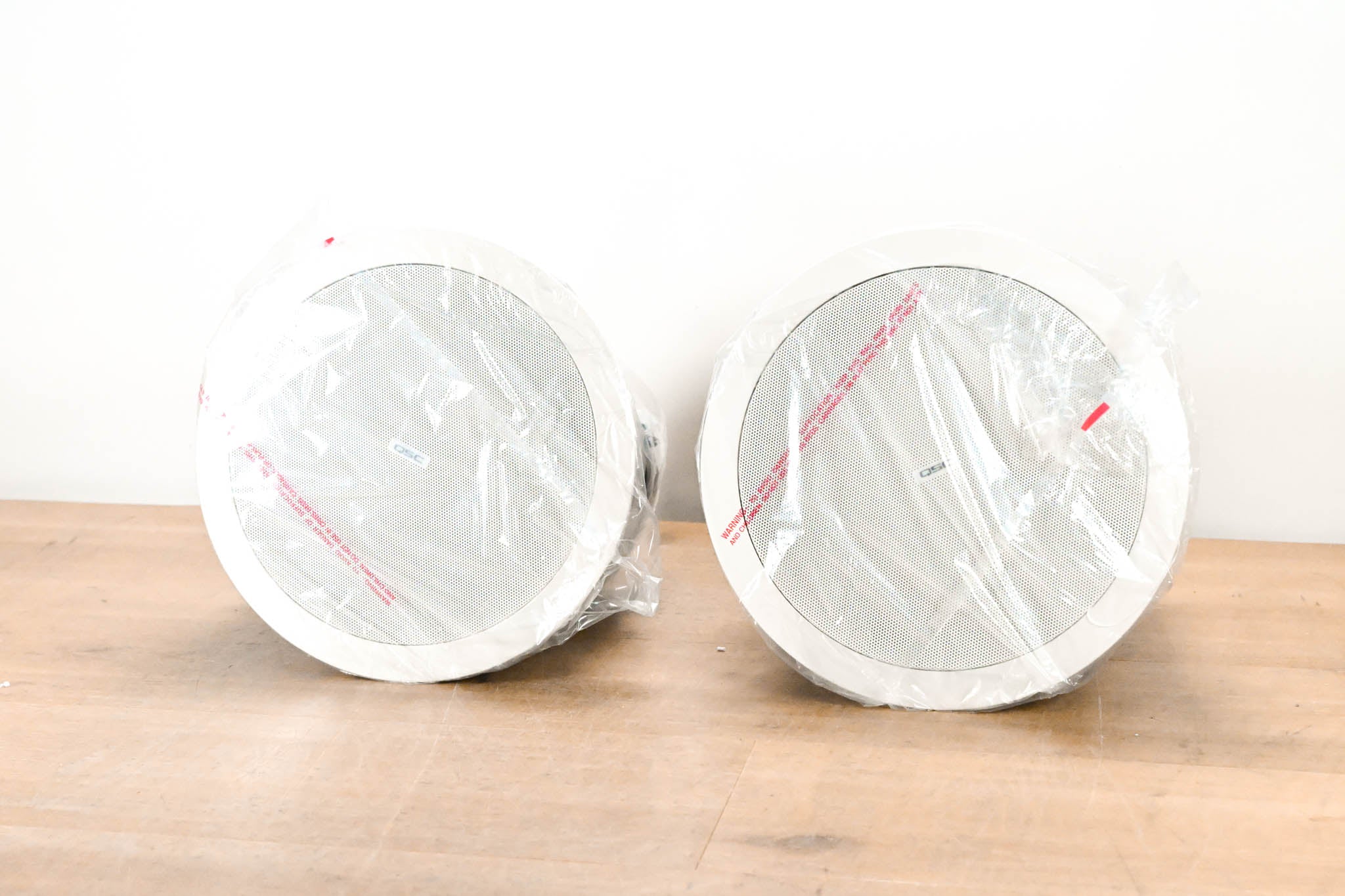 QSC AD-C6T 6.5-inch Ceiling-mounted Loudspeaker - White (PAIR)