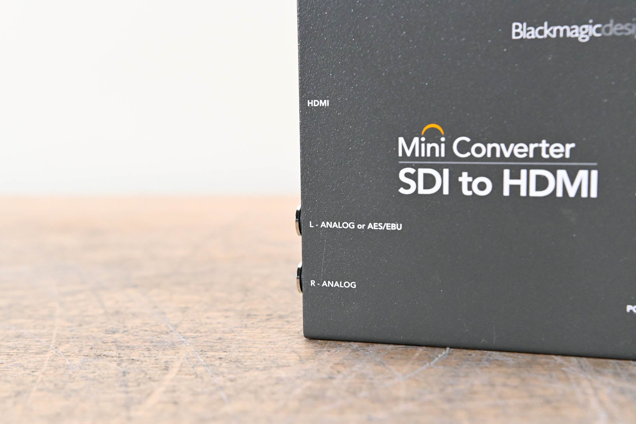 Blackmagic Design Mini Converter - SDI to HDMI (NO POWER SUPPLY)