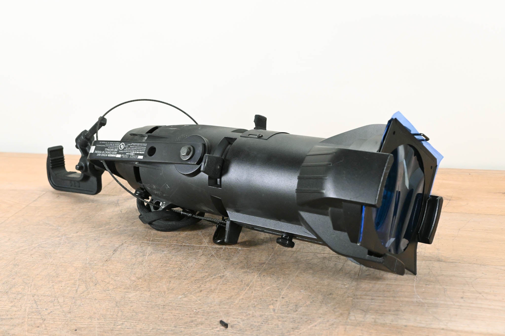 ETC Source Four Jr 26 Degree 575 Ellipsoidal Light