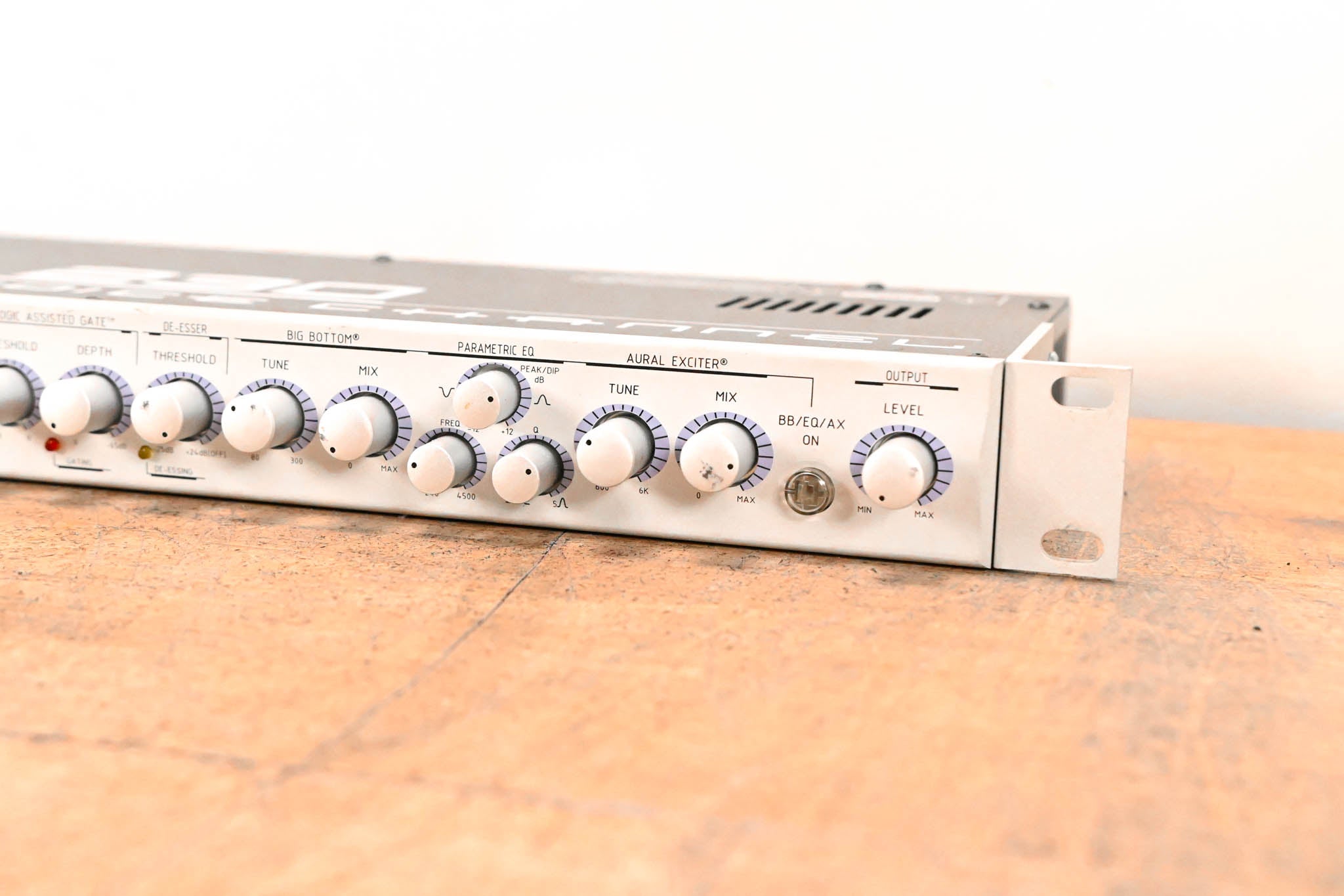 Aphex 230 Master Vocal Channel Strip