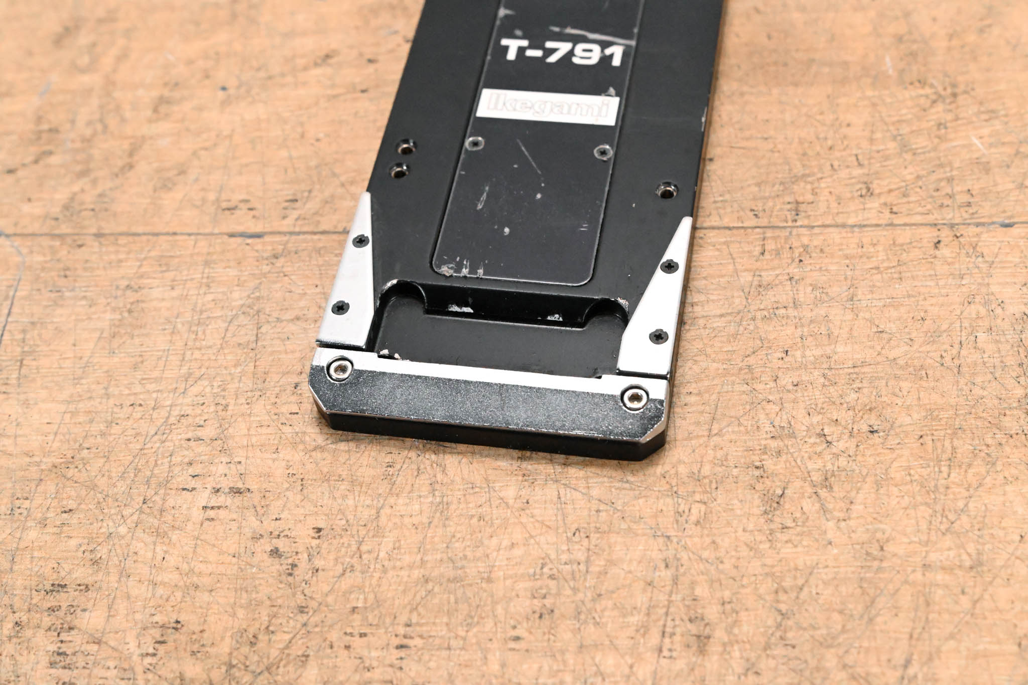 Ikegami T-791 Tripod Mounting Plate