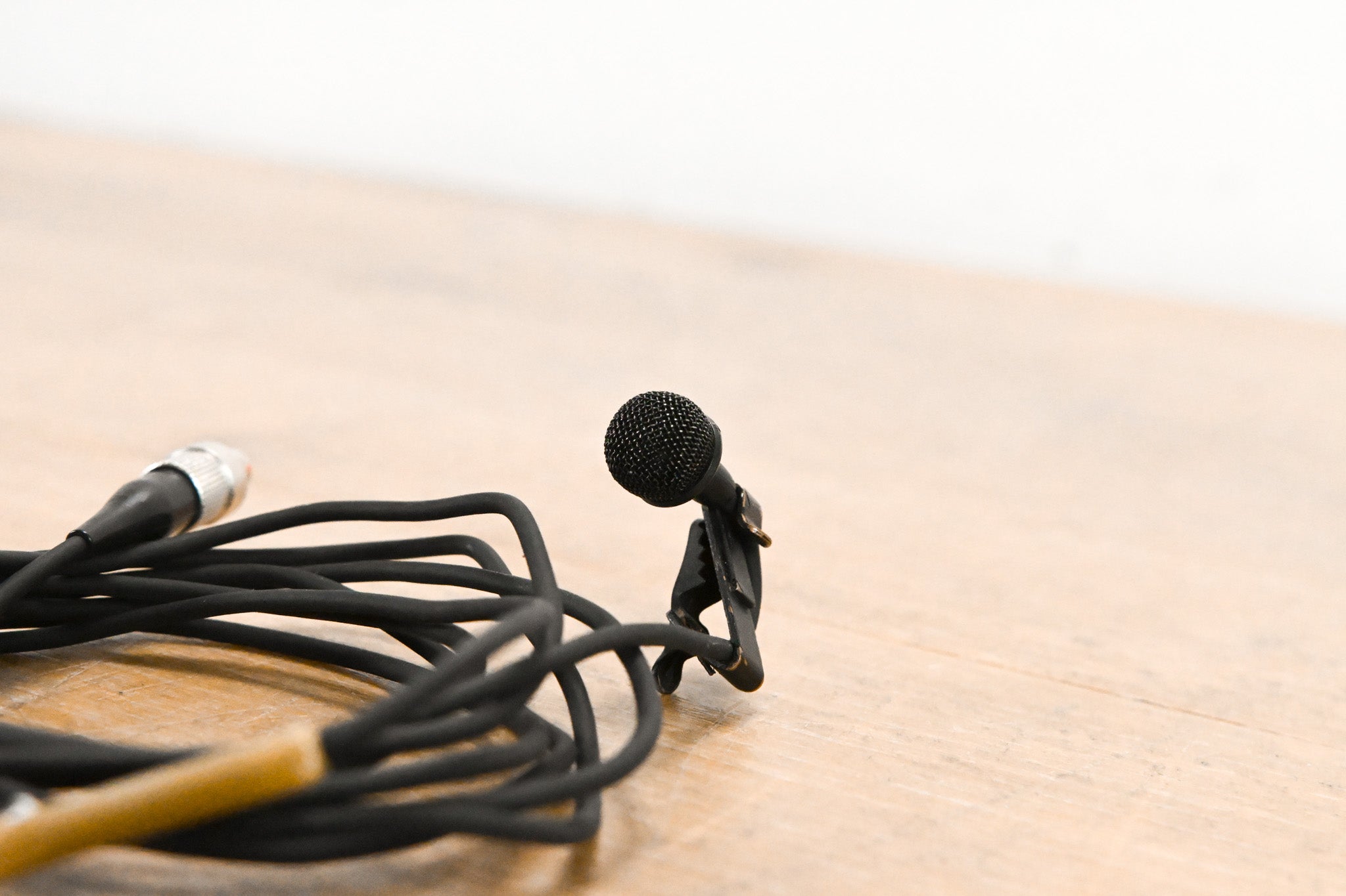 Sennheiser MKE 2 Lavalier Lapel Mic w/ 3-Pin Lemo Connector - Black