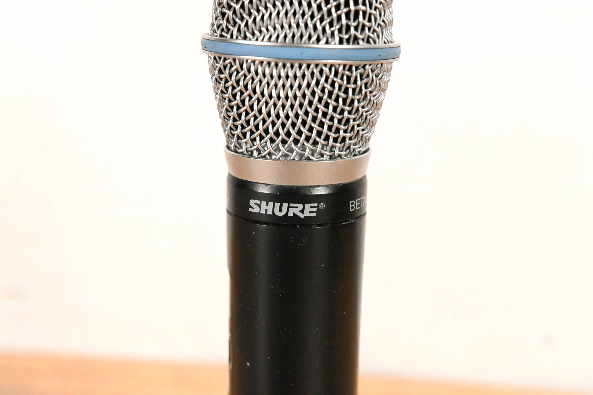 Shure ULX2/BETA87A Wireless Handheld Transmitter - J1 Band: 554-590 MHz
