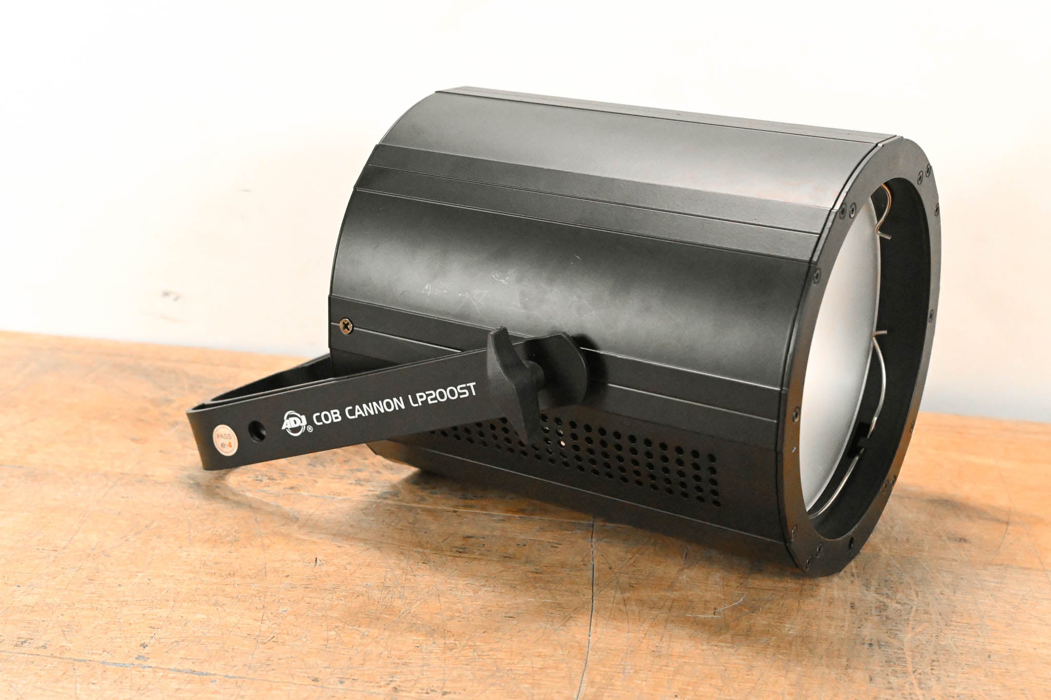 ADJ COB Cannon LP200ST 200W Chip On Board Color Mixing Wash Fixture