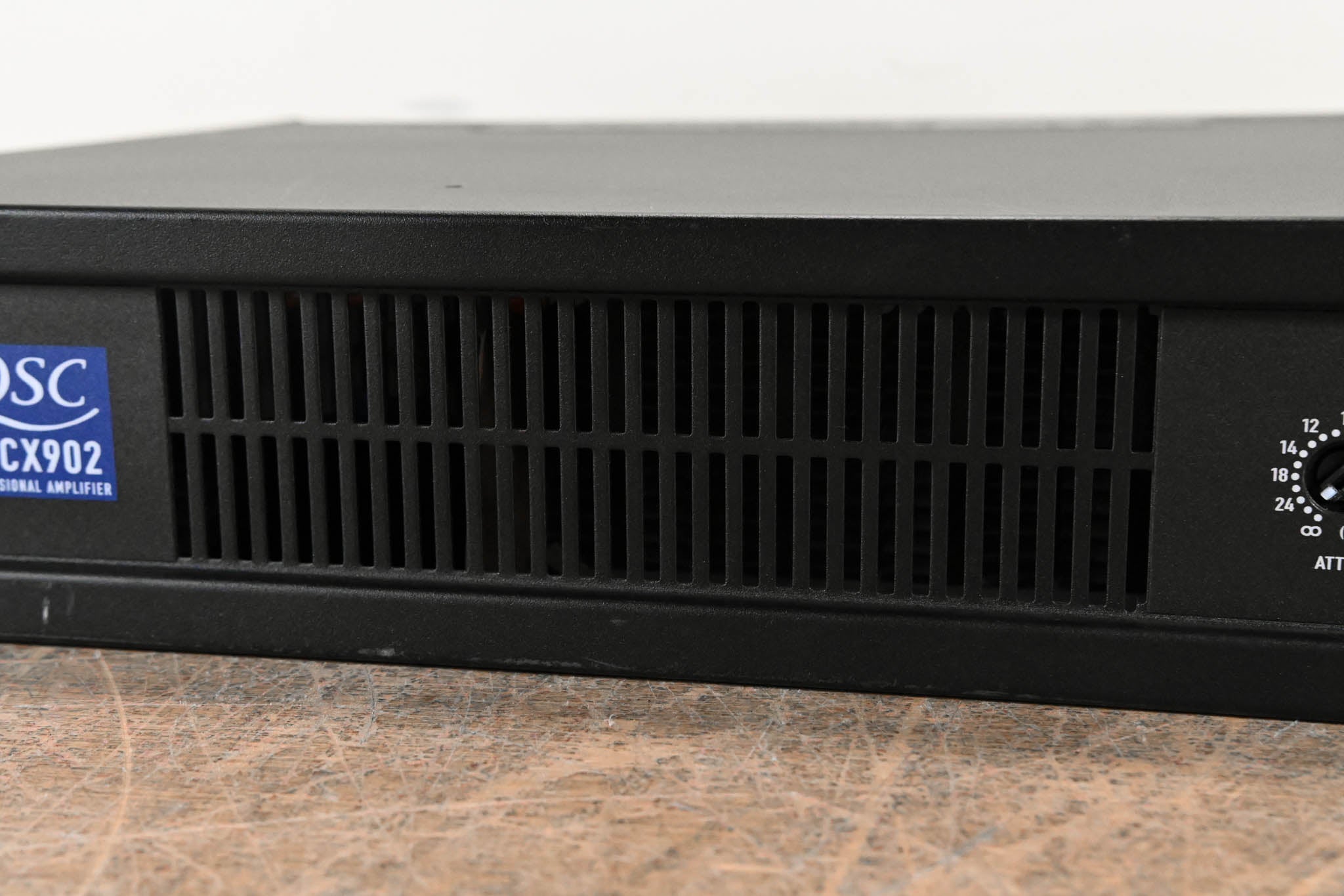 QSC CX902 2-Channel Power Amplifier