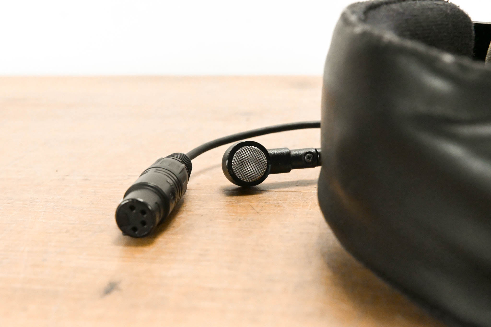 RTS HR-1 Single-Sided Headset with Flexible Dynamic Boom Mic