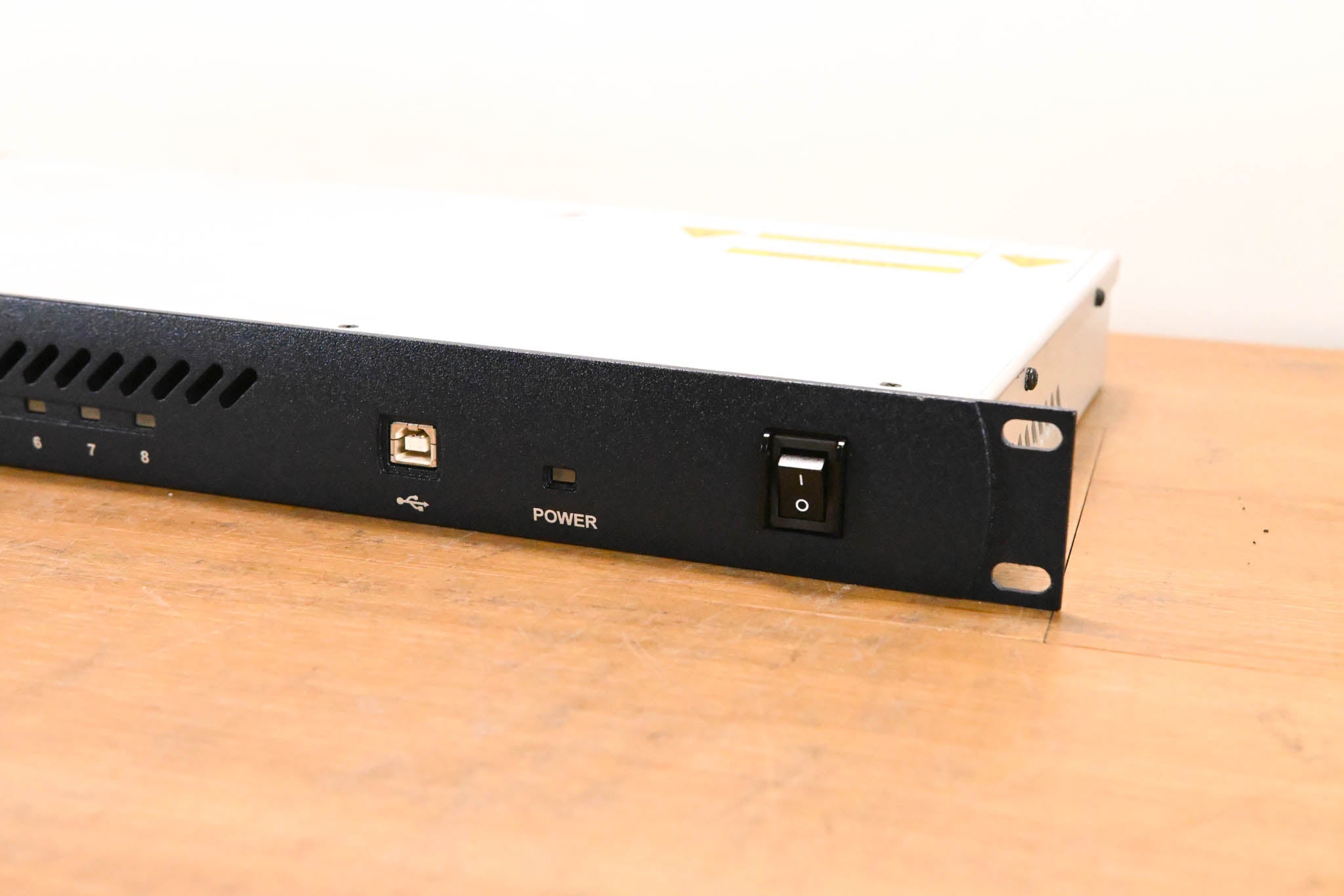 Lectrosonics M2C Active Antenna Combiner - 470-615 MHz