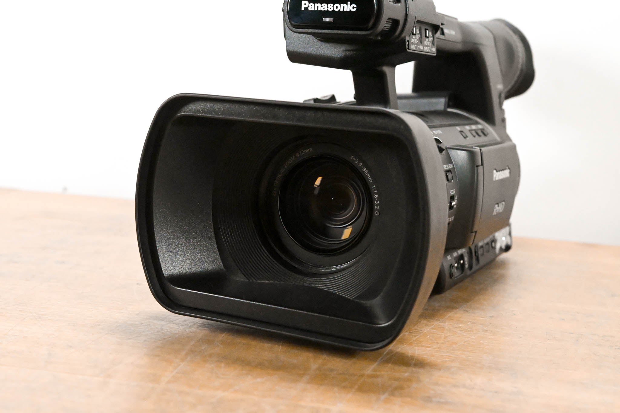 Panasonic AG-HPX250P P2 HD Handheld Camcorder