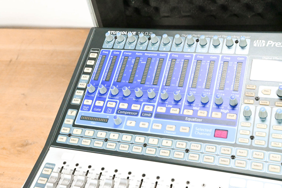 PreSonus StudioLive 16.0.2 16-Channel Digital Mixer w/ Road Case