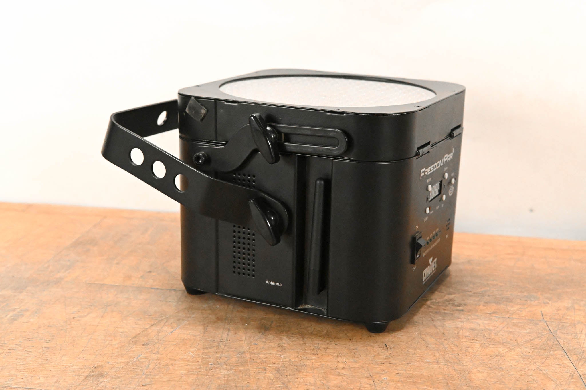 Chauvet Freedom Par RGBA Wireless LED Par