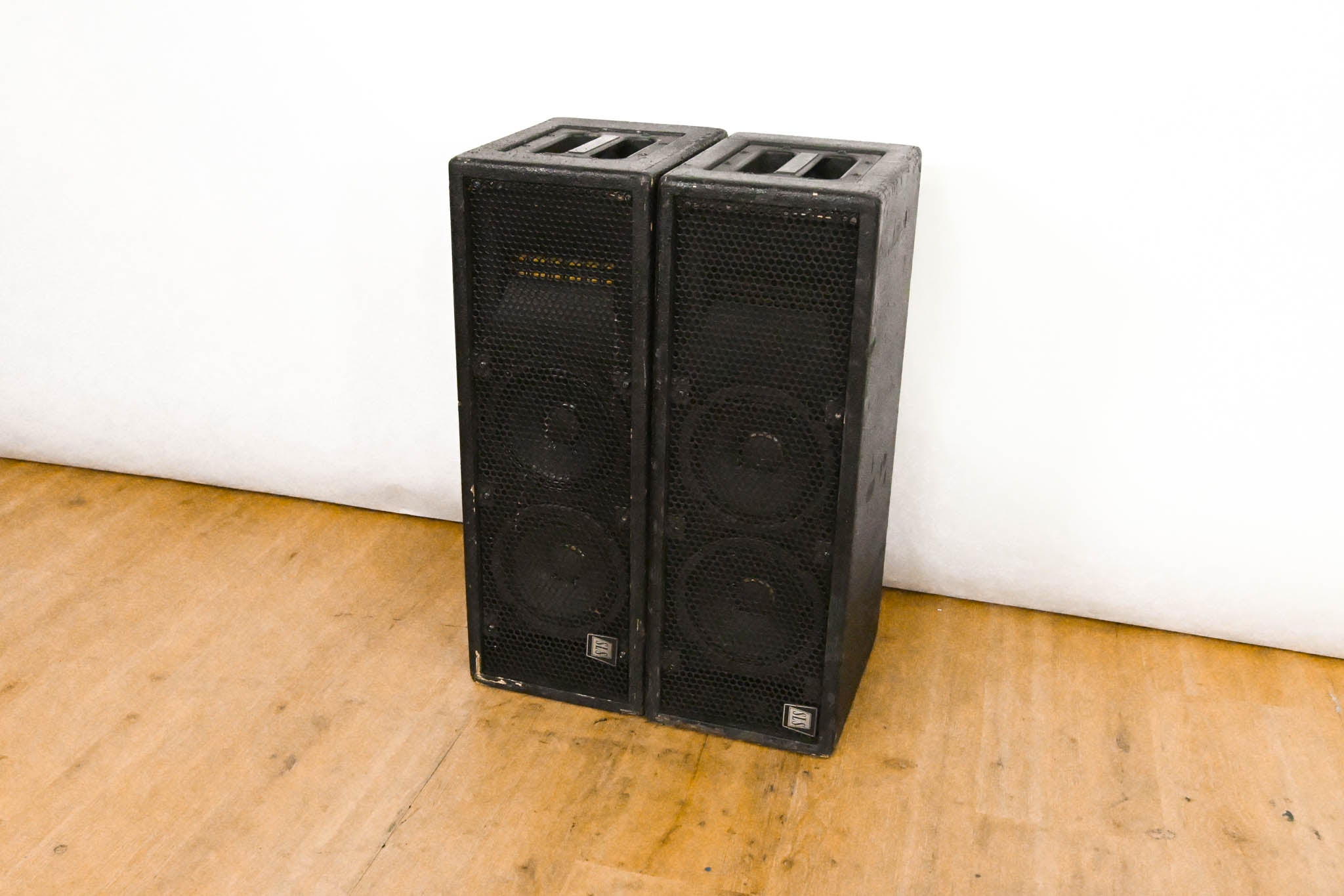 SLS FF2605 Front Fill Loudspeaker (PAIR)