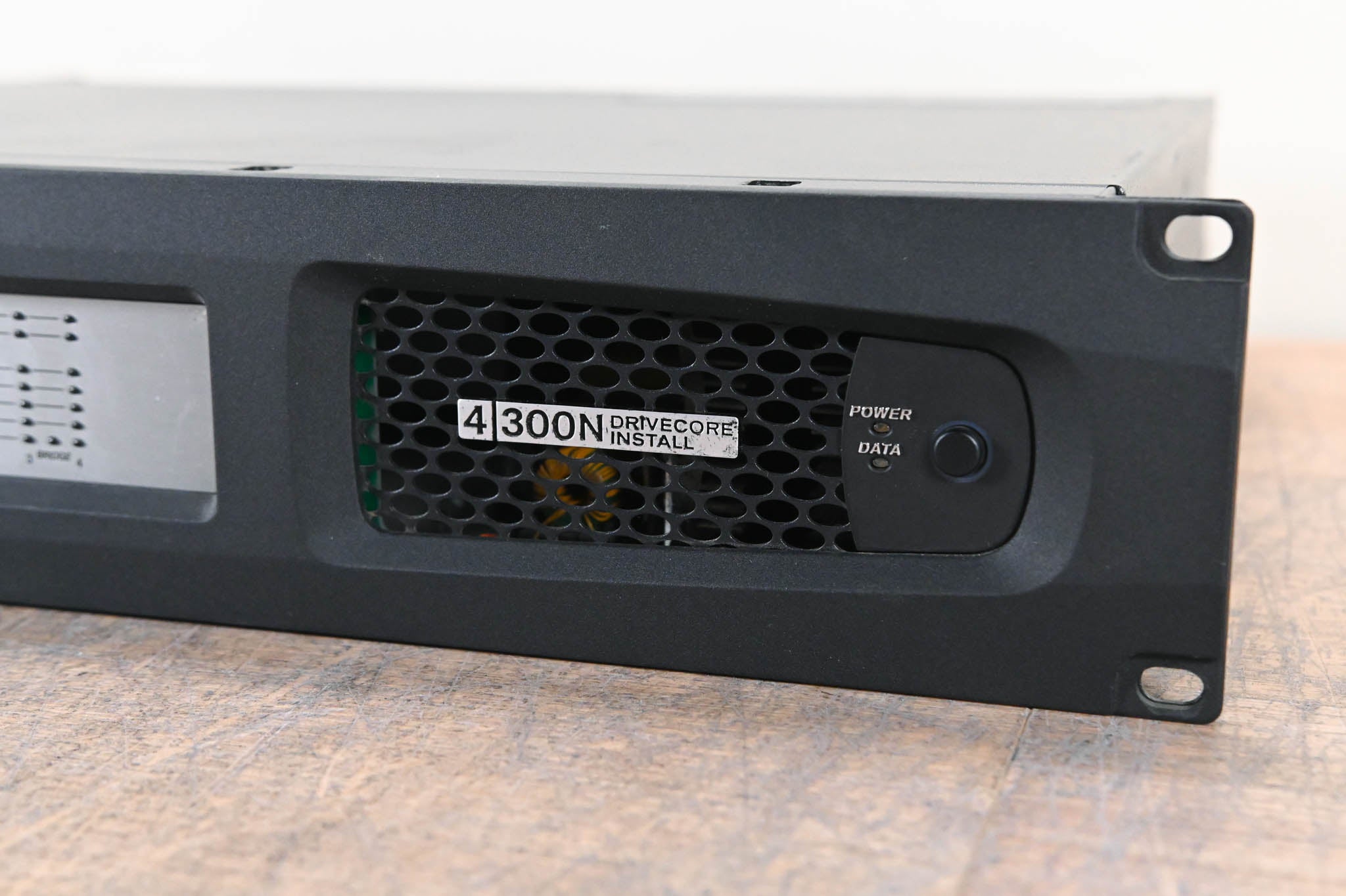 Crown DCi 4|300N DriveCore Install 4-Channel Power Amplifier