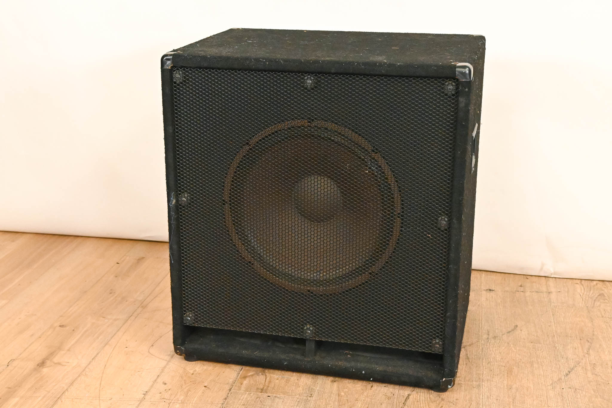 Fender BXR 115B Cab 1x15" 150 Watt Bass Cabinet