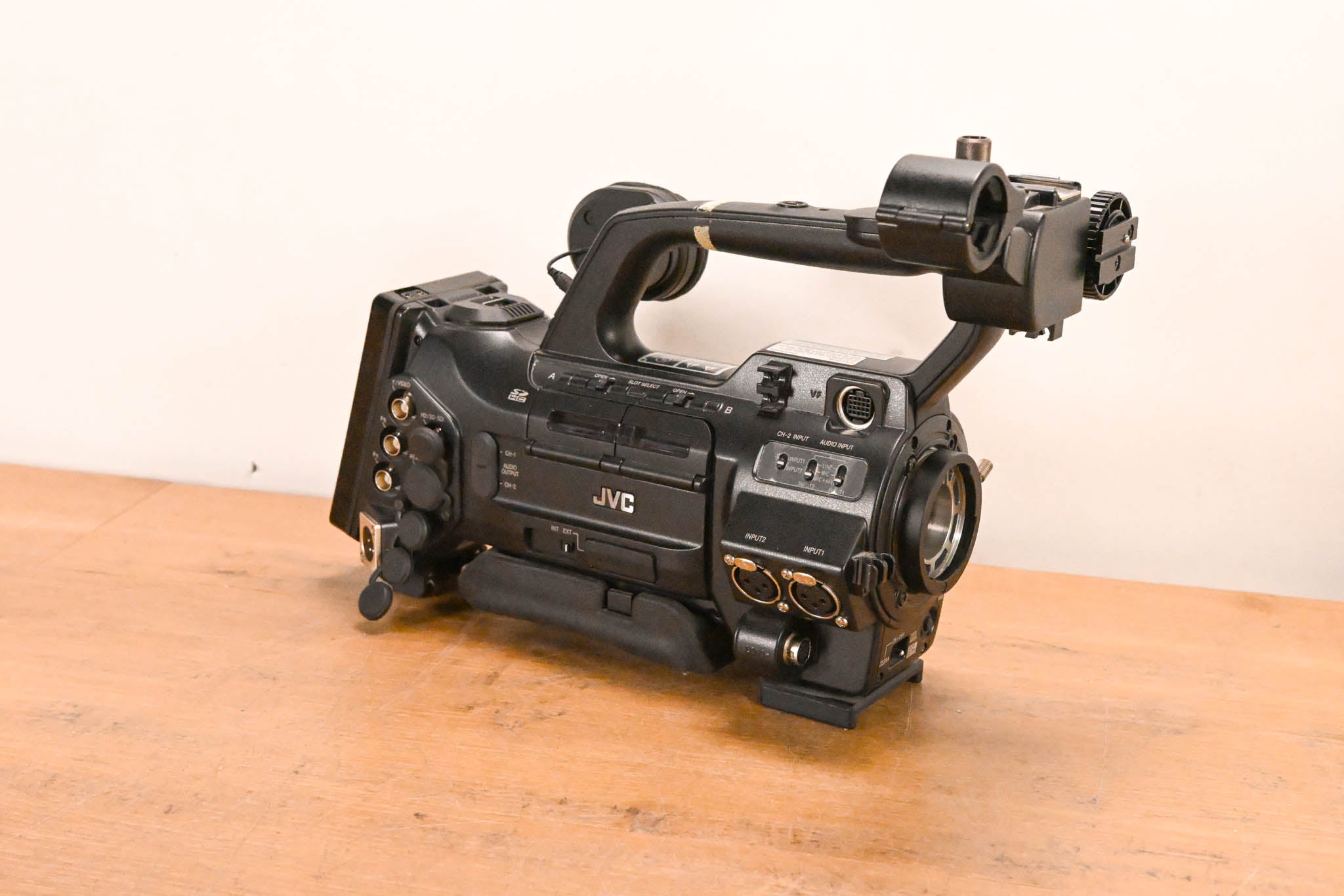 JVC GY-HM710U ProHD Compact Shoulder Solid State Camcorder