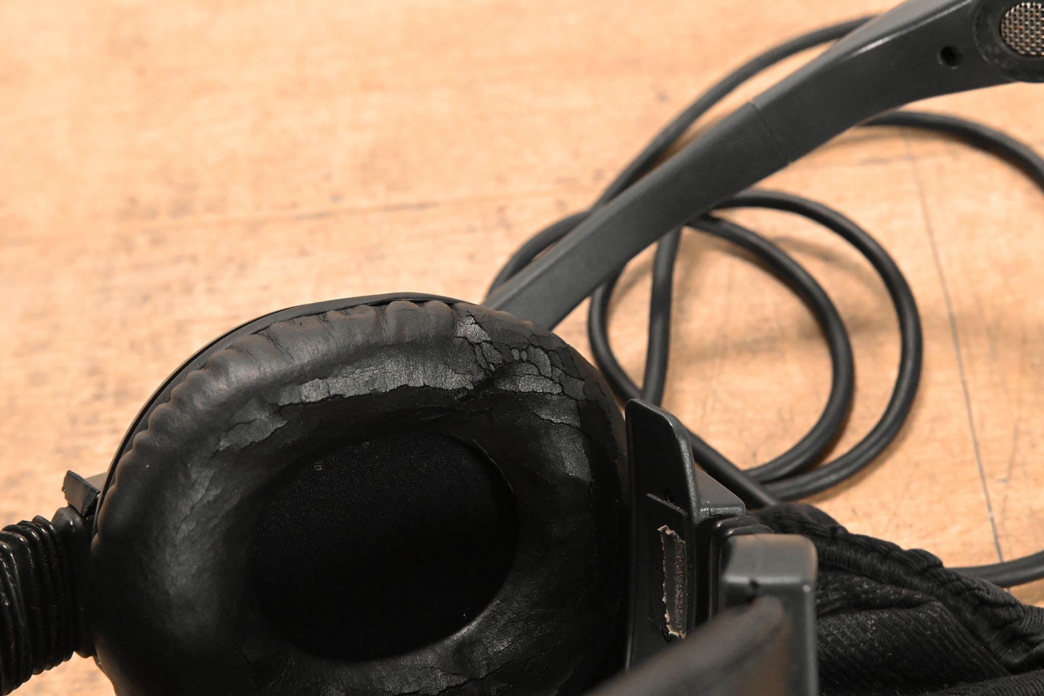 Clear-Com CC-95 Single-Muff Intercom Headset