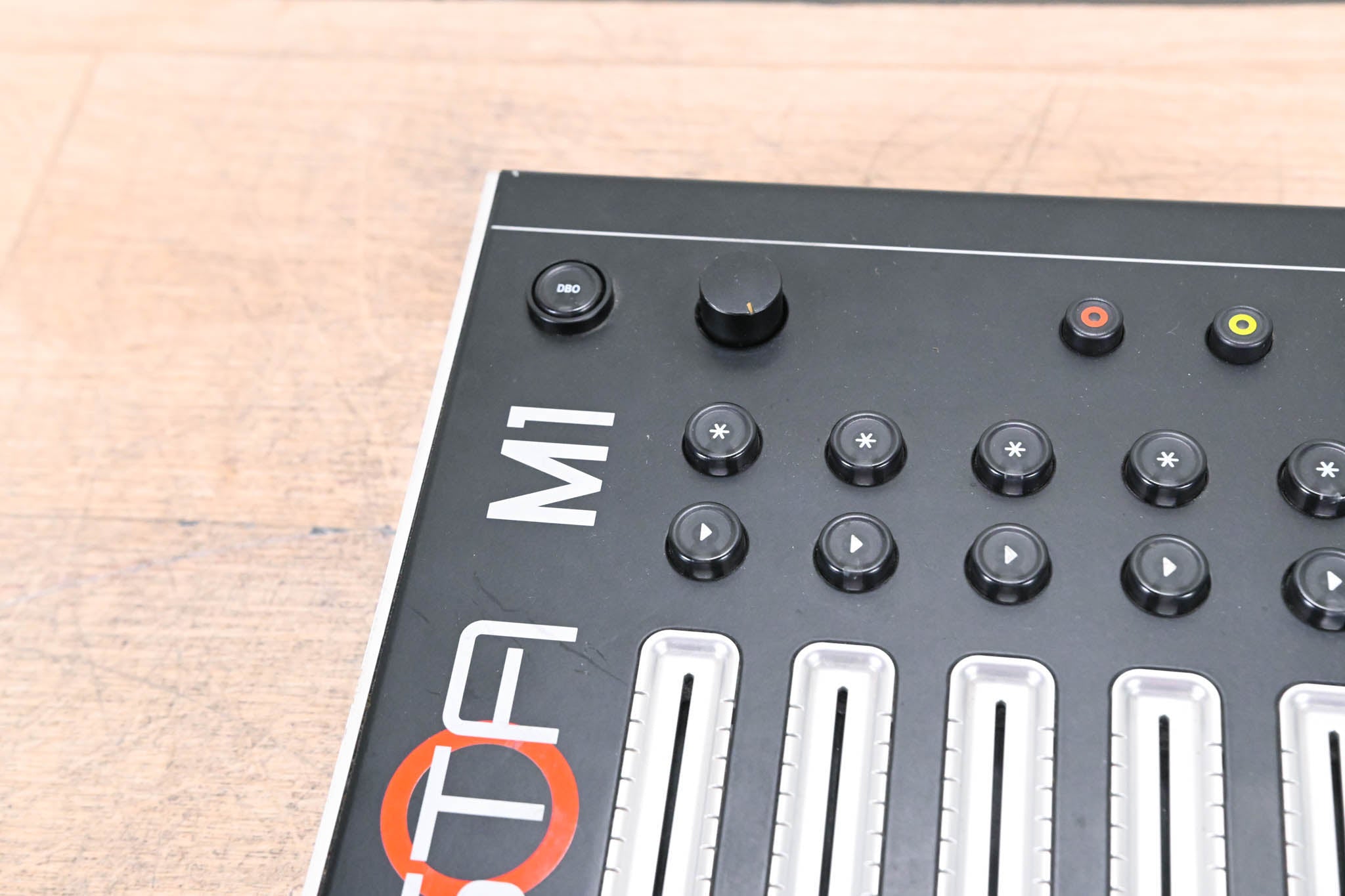 Jands Vista M1 Compact Playback-Only Control Surface