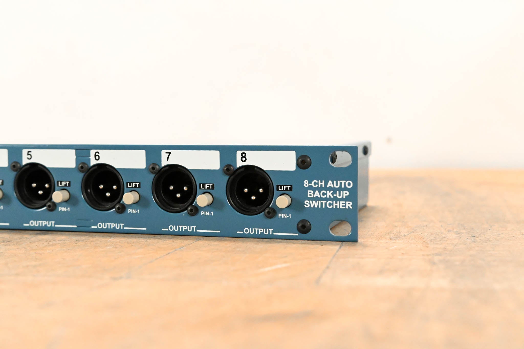 Radial Engineering SW8 MK2 8-CH Line Level Auto-Switcher (NO PSU)