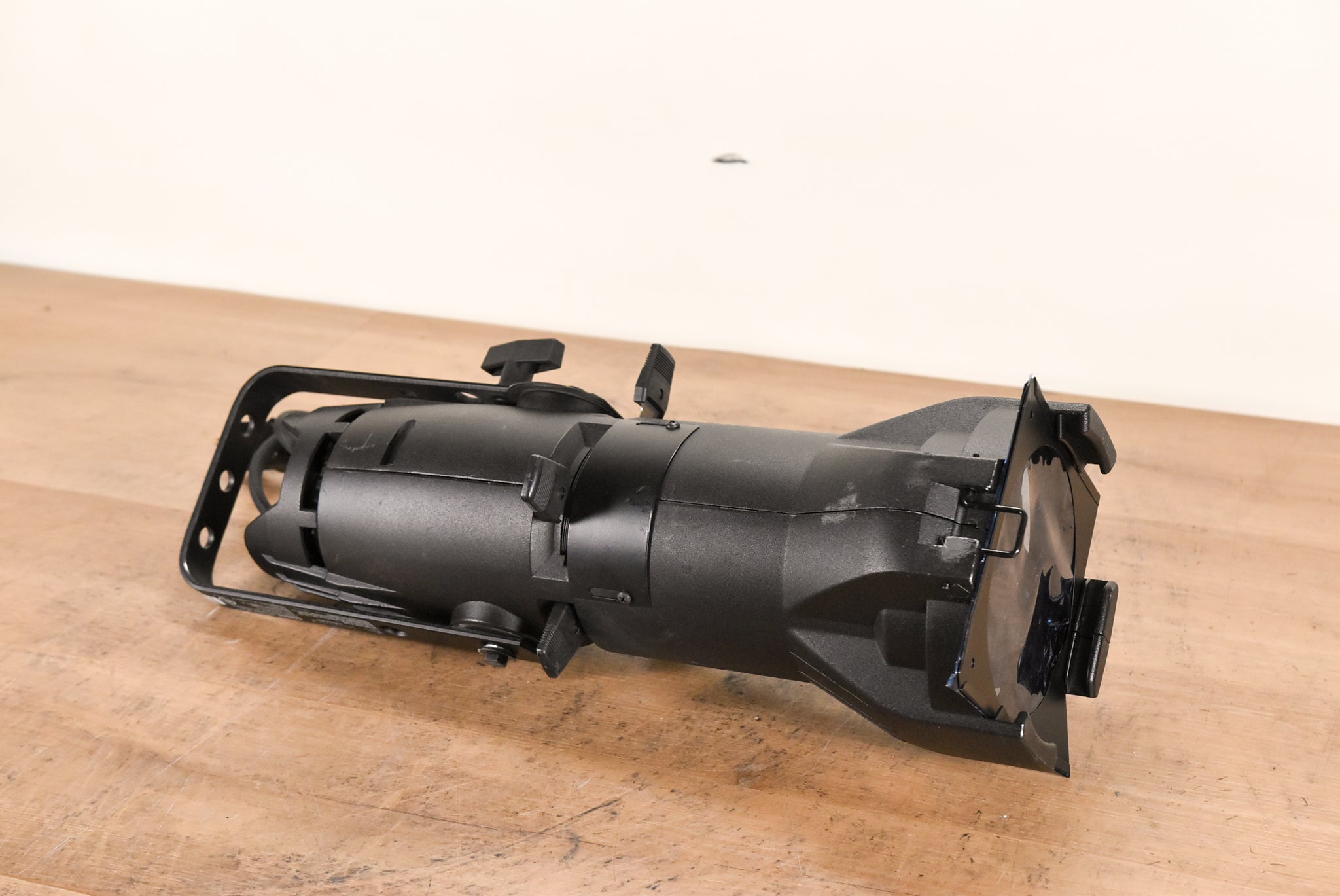 ETC Source Four Jr 26 Degree 575 Ellipsoidal Light