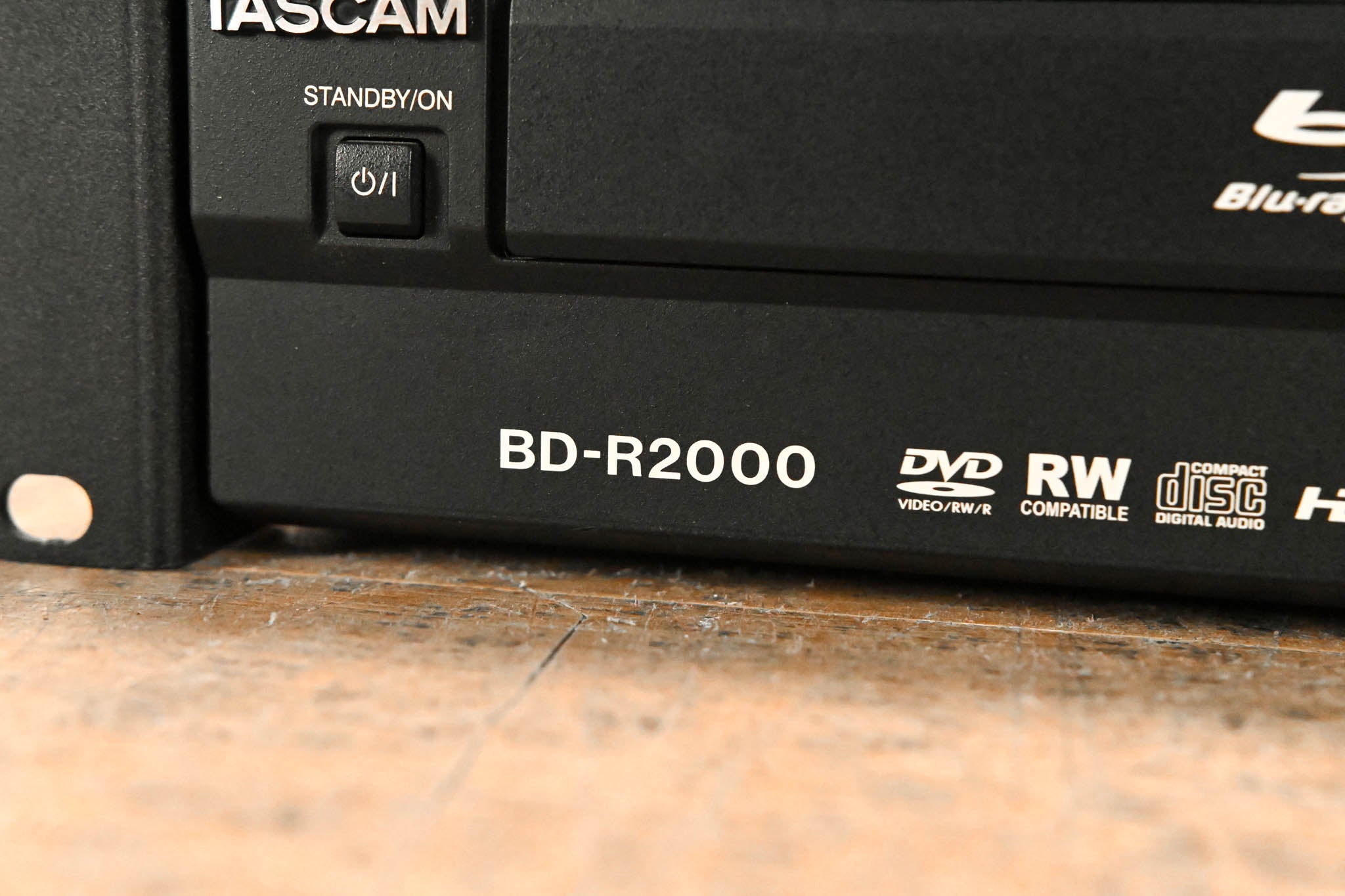 TASCAM BD-R2000 High-Definition HDD/Blu-Ray/DVD Recorder