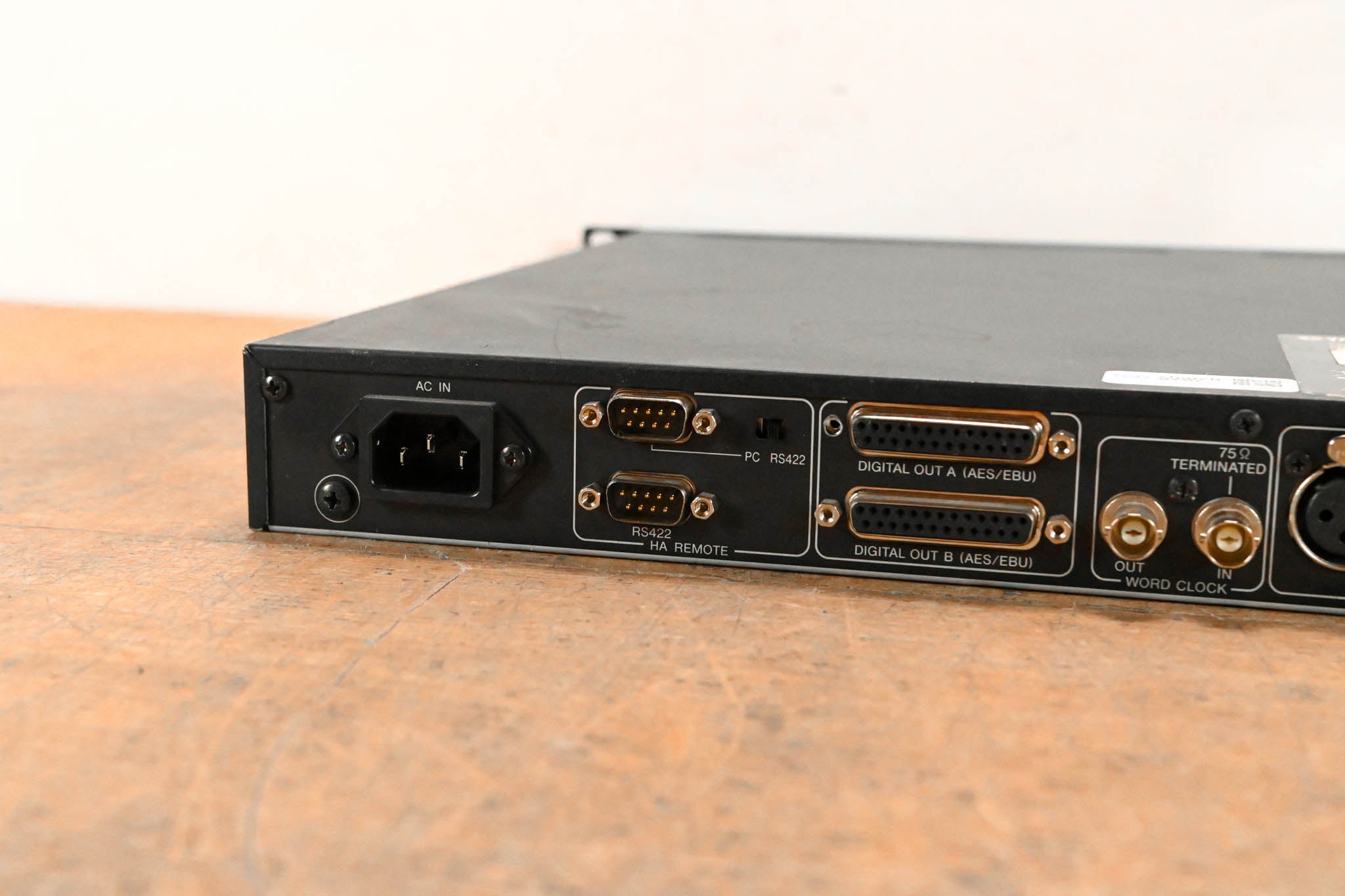 Yamaha AD8HR AD Converter with Remote Preamp