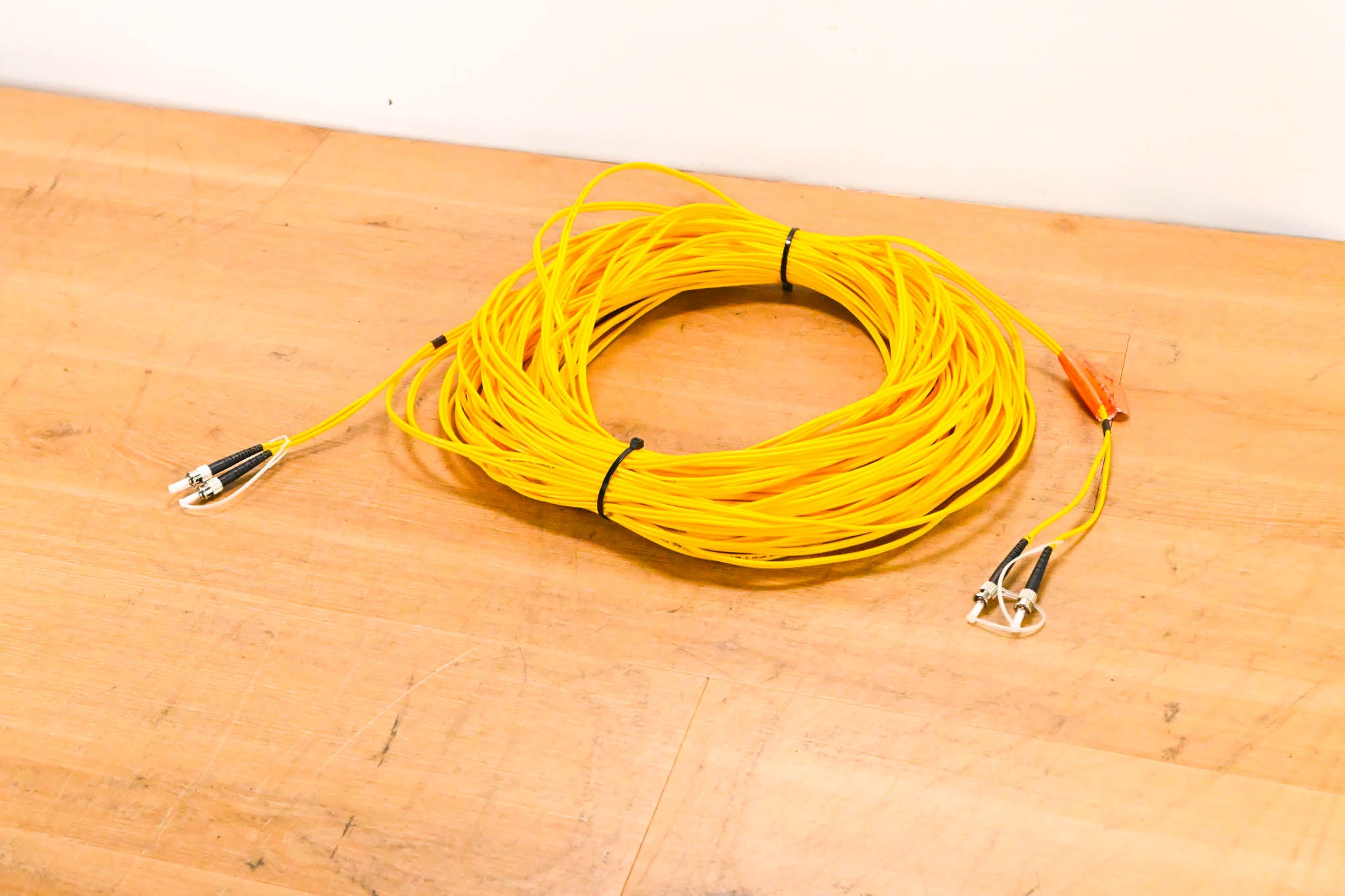 Unbranded ST-ST SMF-28e Single Mode Duplex Fiber Optic Cable - 100'