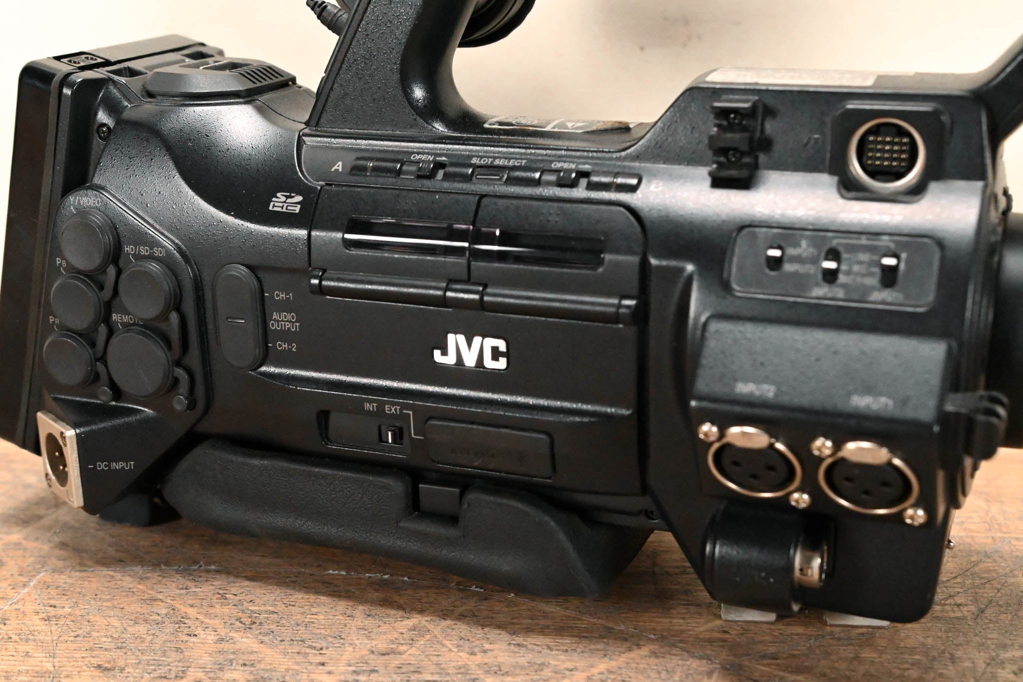 JVC GY-HM710U ProHD Compact Shoulder Solid State Camcorder