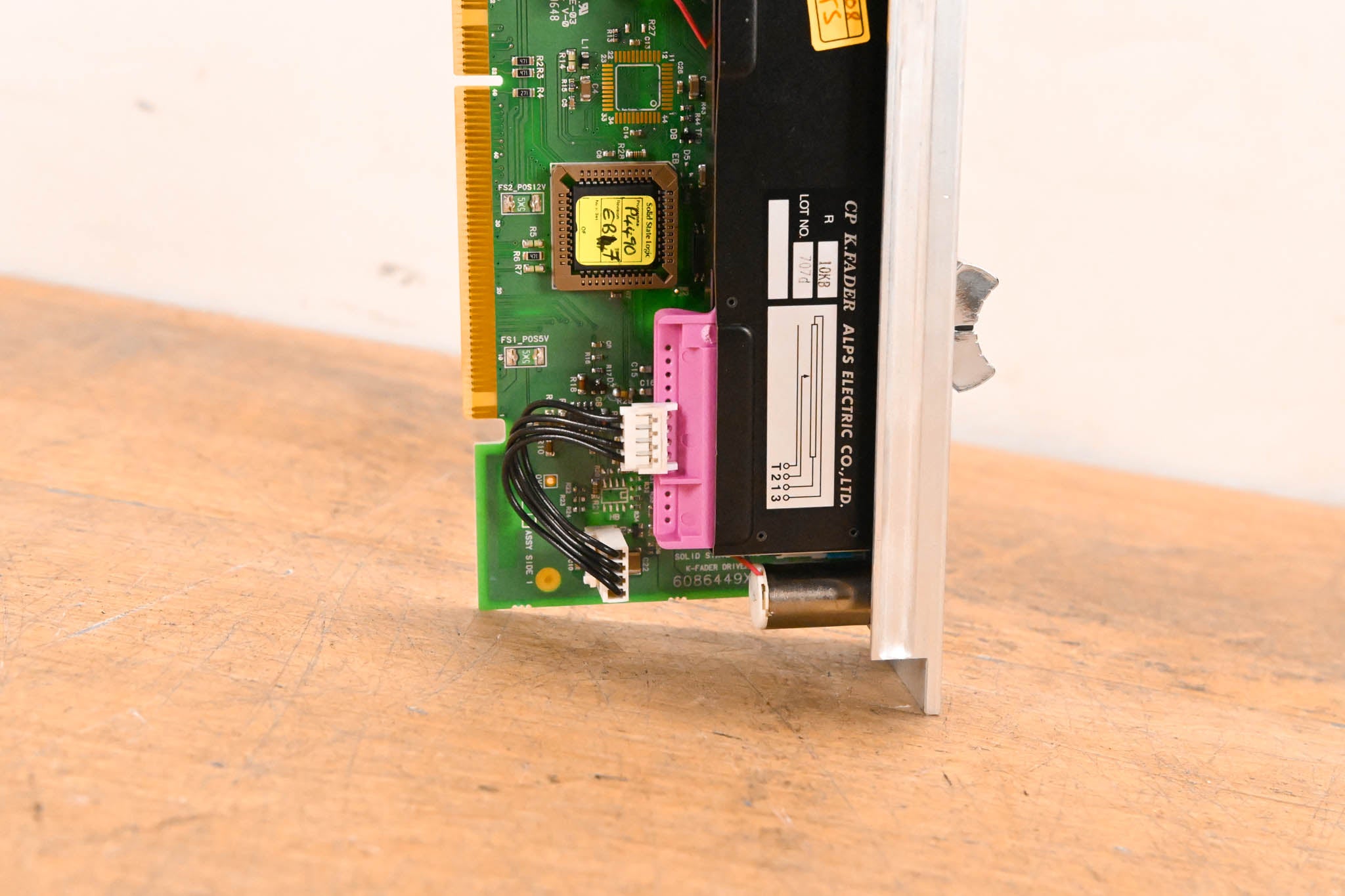 Solid State Logic C300 HD Motorized Fader Module – ALPS K-Fader Assembly