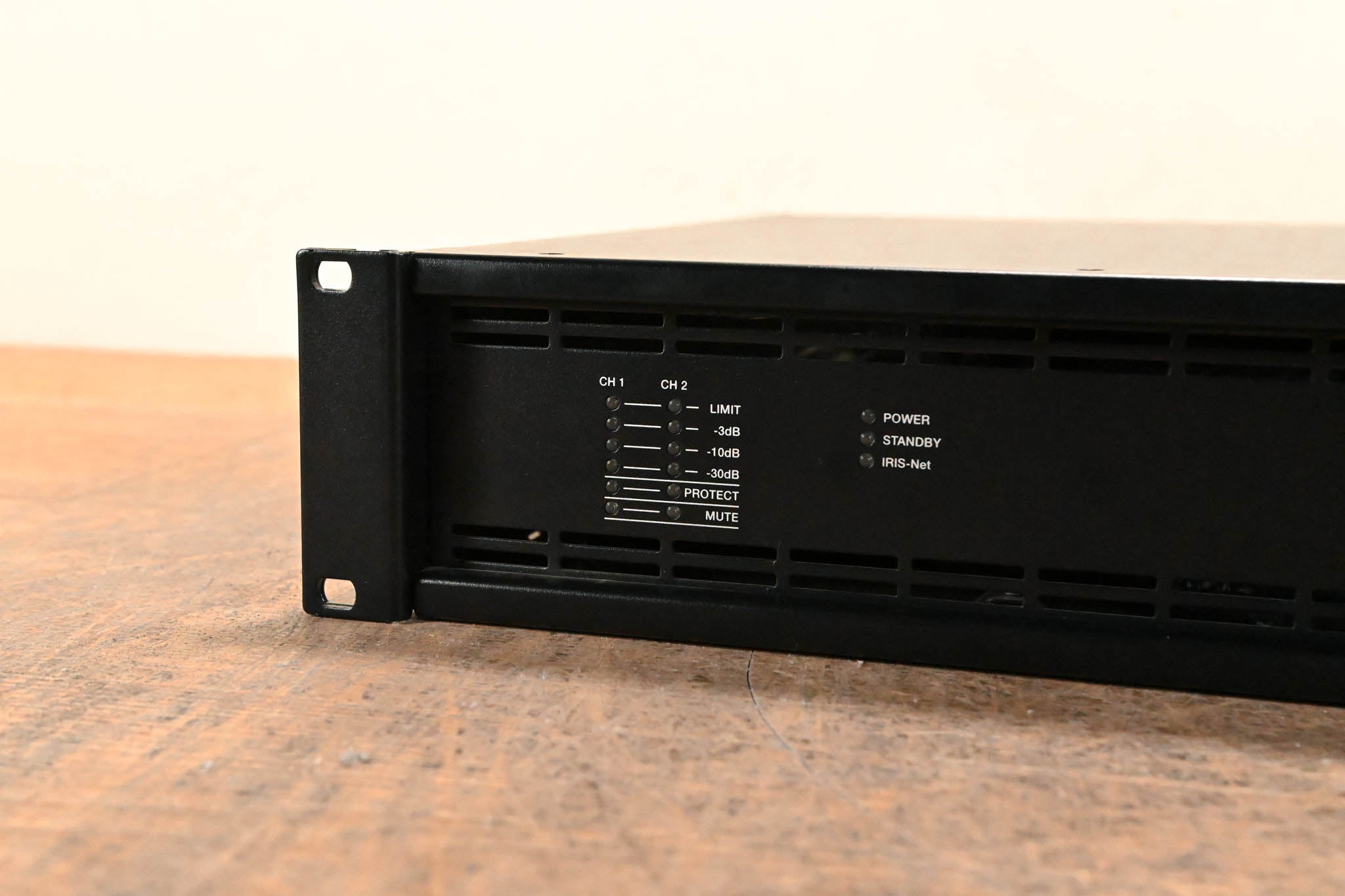 Electro-Voice (EV) CPS2.4-II Contractor Precision Series 2-CH Power Amp