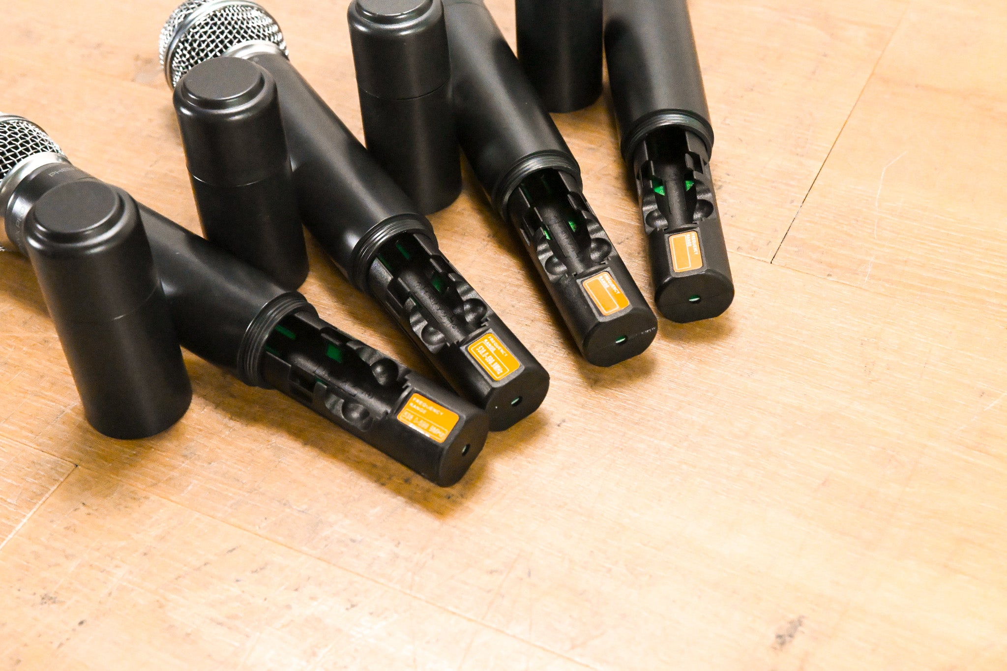 Phenyx Pro PTU-7000-4H Quad UHF Wireless Microphone System w/ Auto-Scan