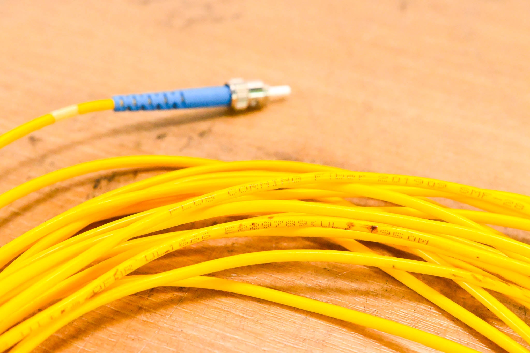 Corning SMF-28 Ultra Single Mode Simplex Fiber Cable - 30'