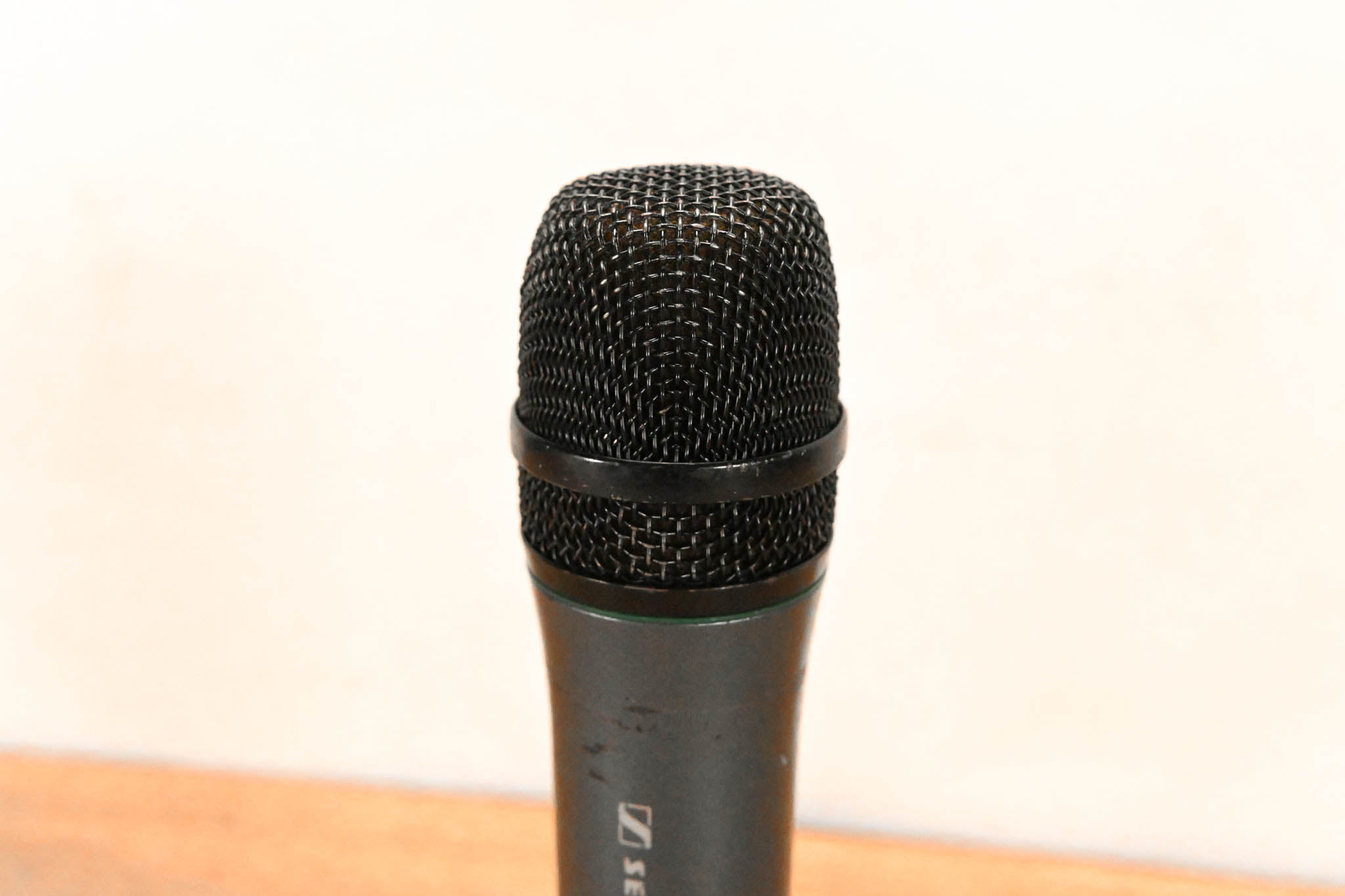 Sennheiser ew 300 G2 Handheld Wireless System 518-554MHz NO POWER SUPPLY