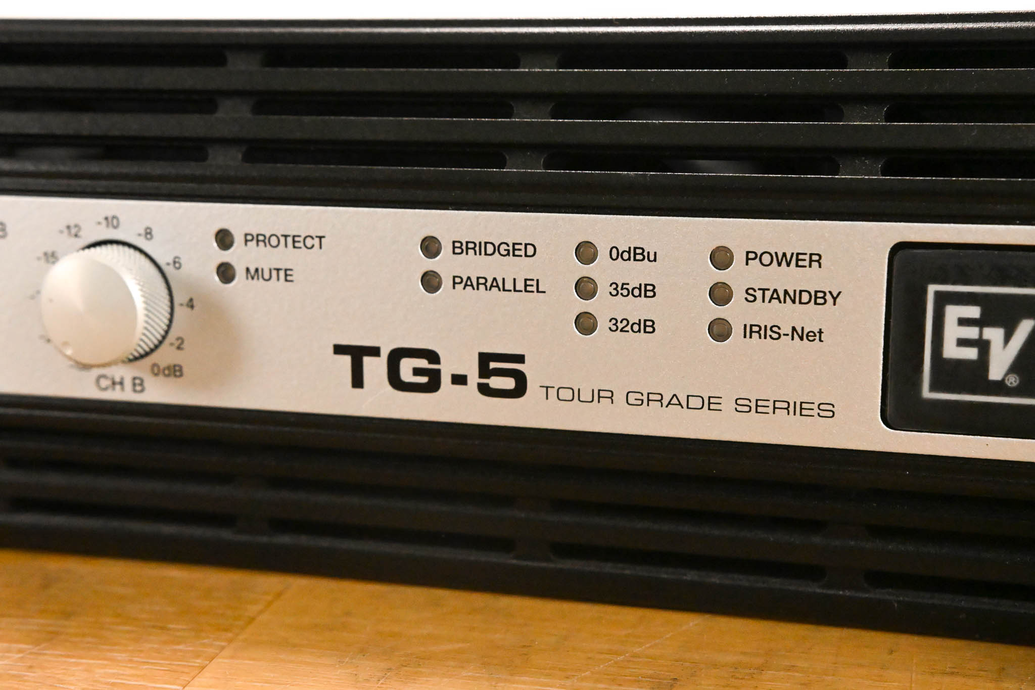 Electro-Voice (EV) TG-5 120V 2-Channel Tour Grade Power Amplifier