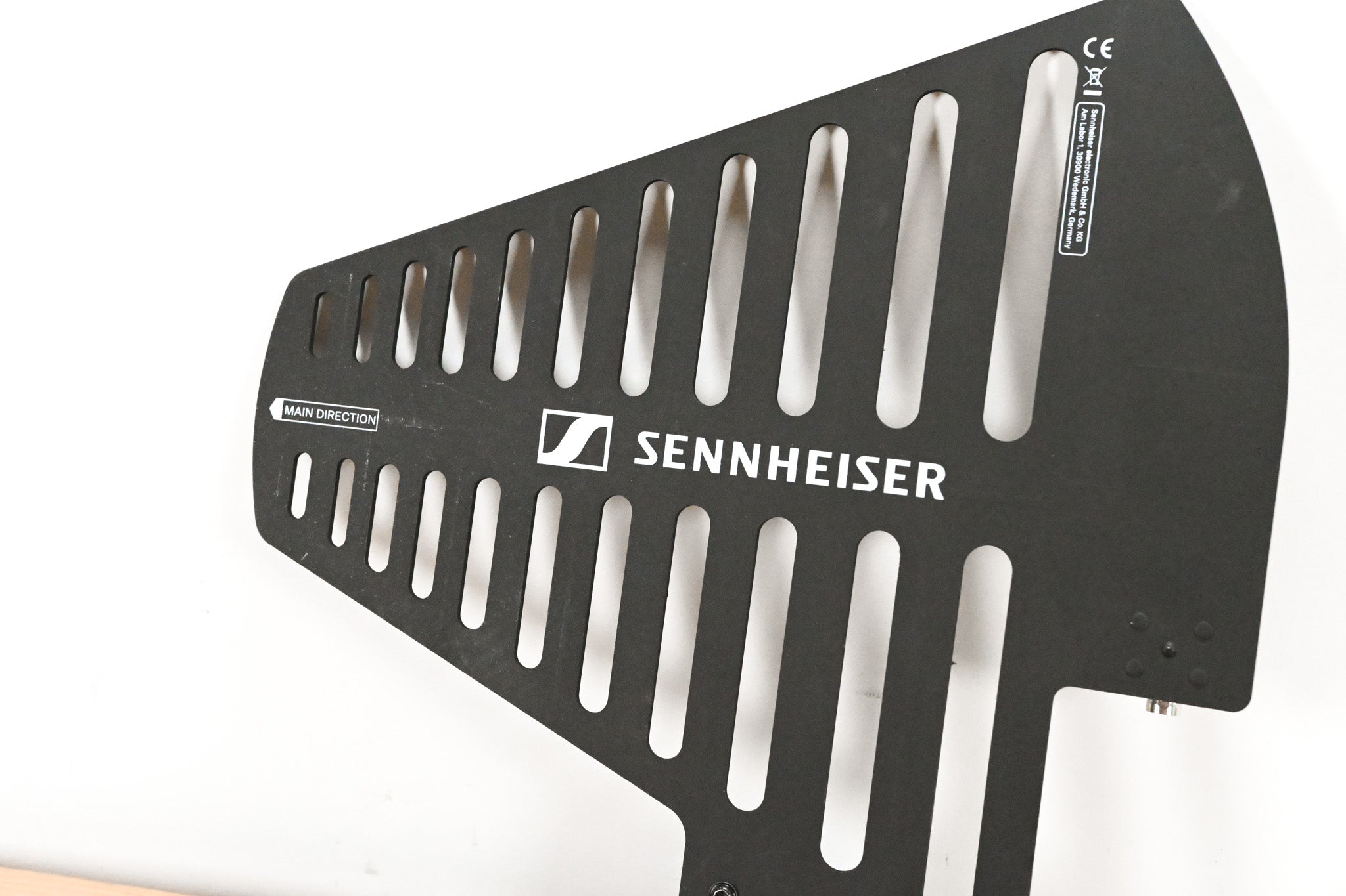 Sennheiser ADP UHF Directional Antenna (470-1075 MHz)