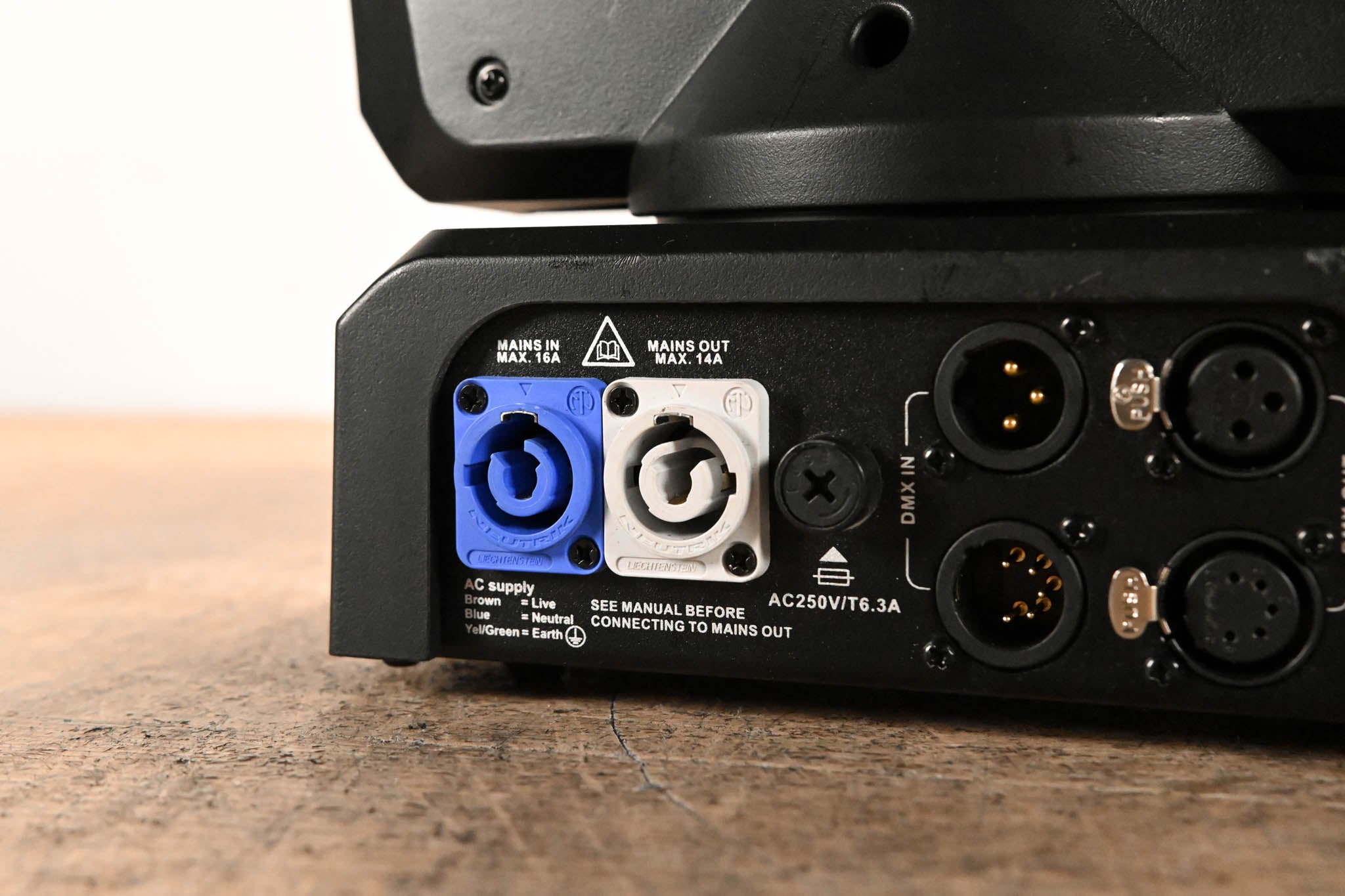 Martin Lighting RUSH MH 2 Wash LED Wash Moving Head Fixture